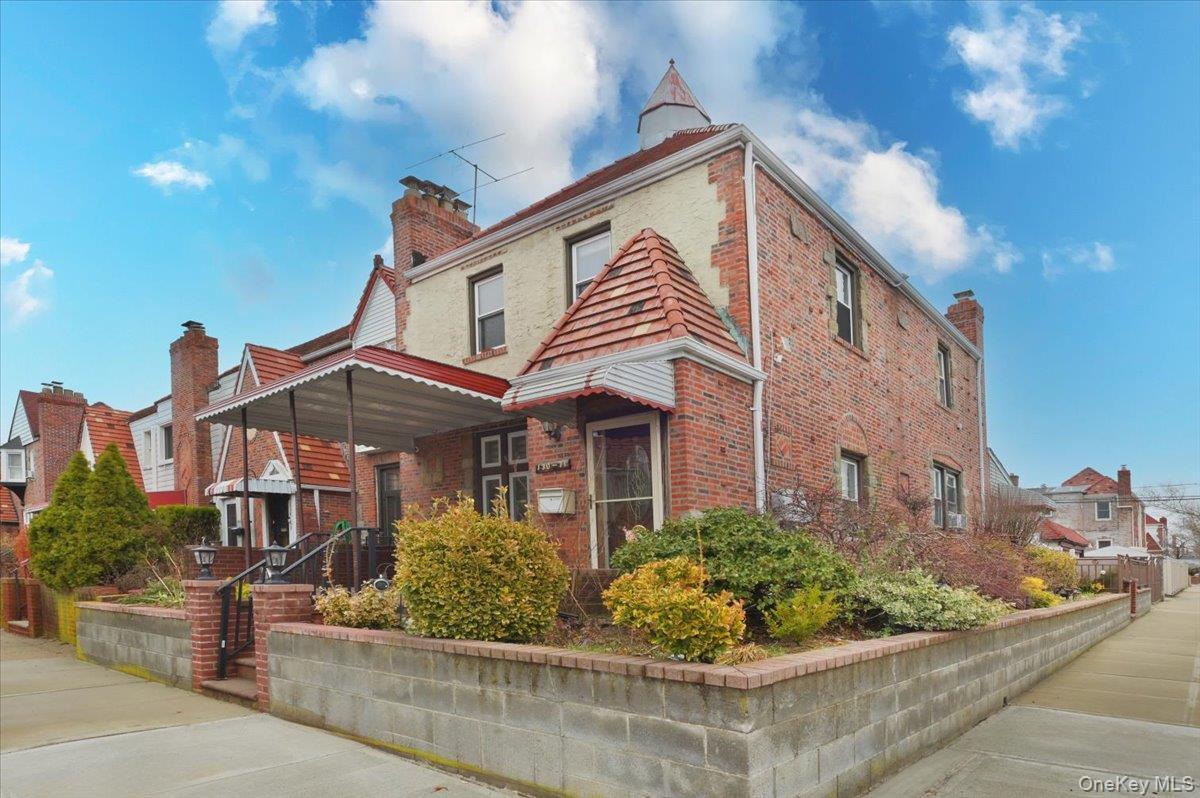 Single Family 225th  Queens, NY 11413, MLS-972923-7