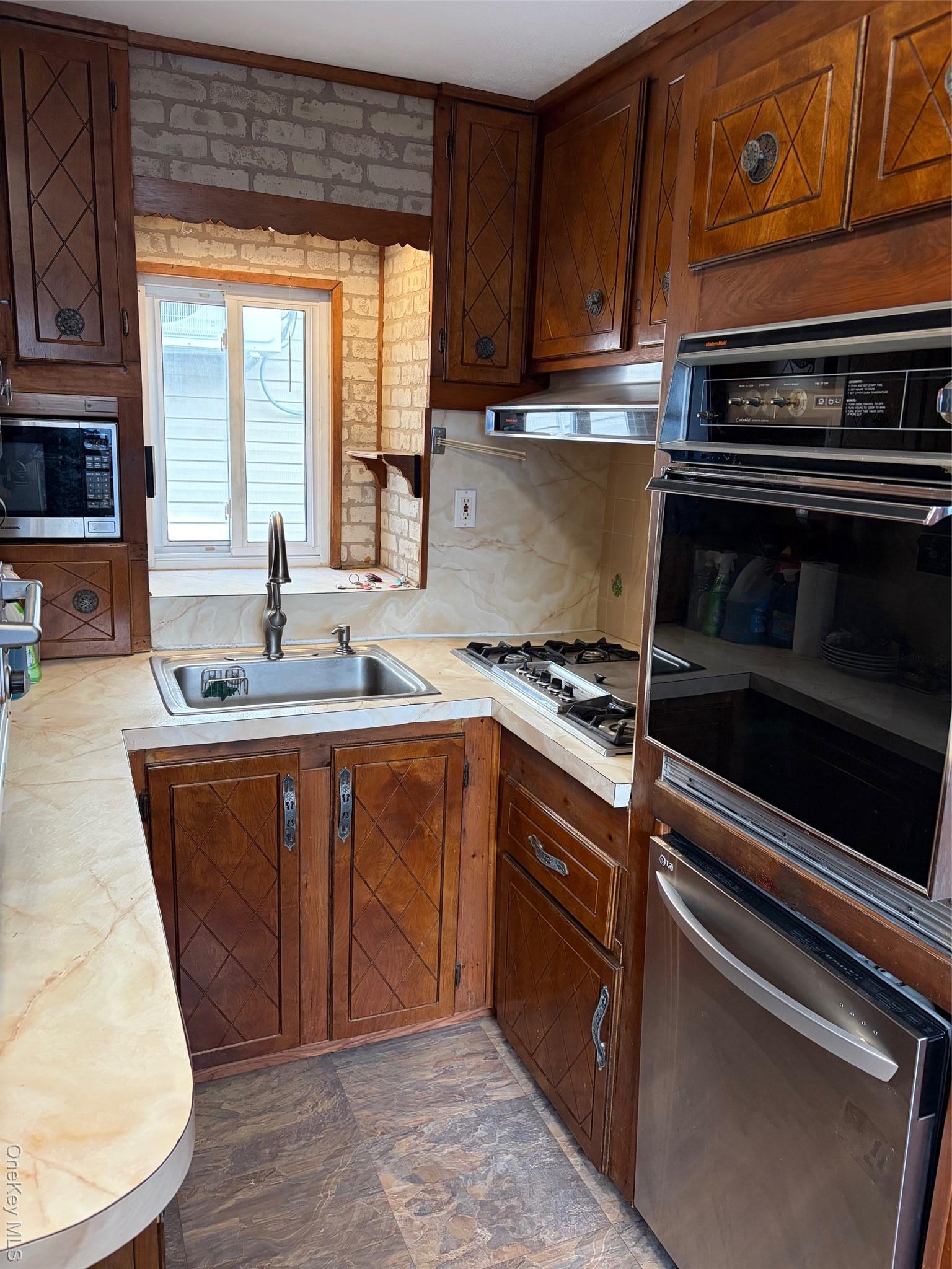 Single Family 94th  Queens, NY 11416, MLS-972940-5