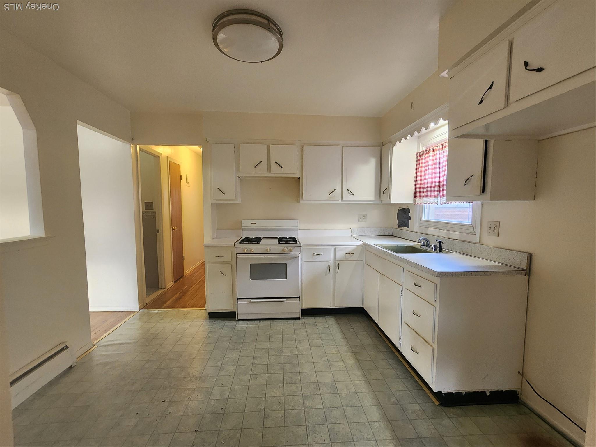 Single Family 130th  Queens, NY 11356, MLS-972967-4