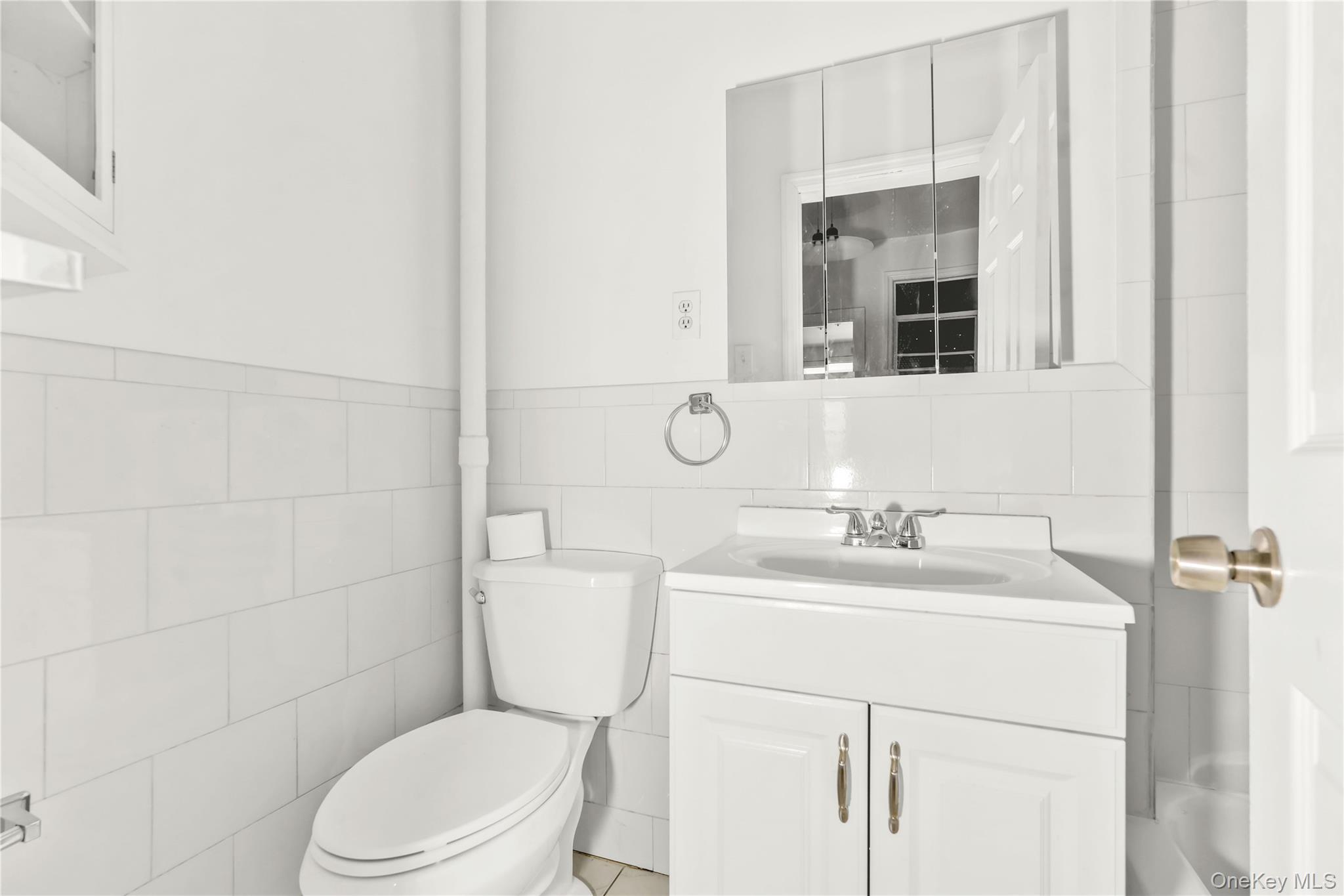 Coop E 88 Street  Manhattan, NY 10128, MLS-972984-15