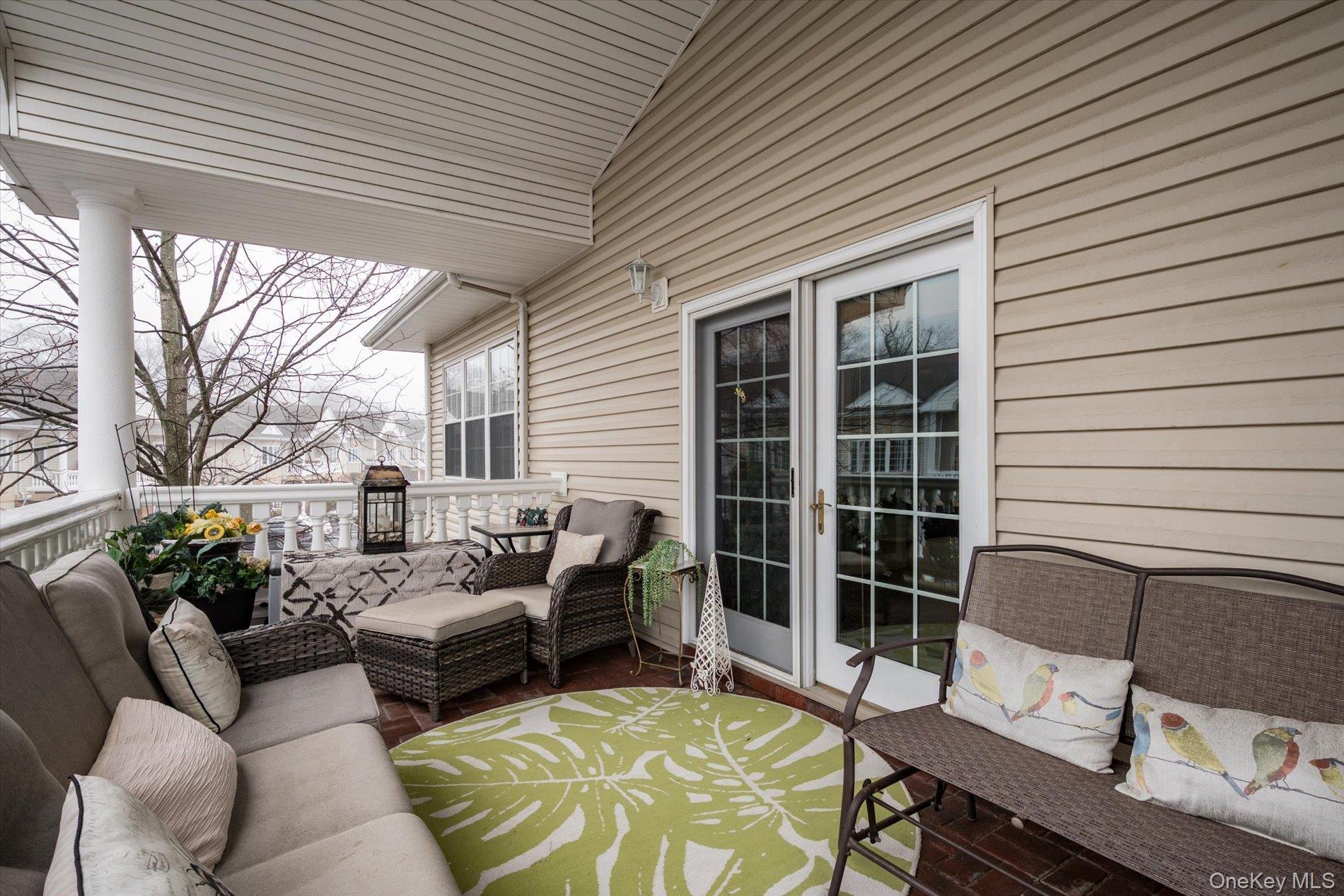 Condo Francesca  Suffolk County, NY 11701, MLS-973005-11