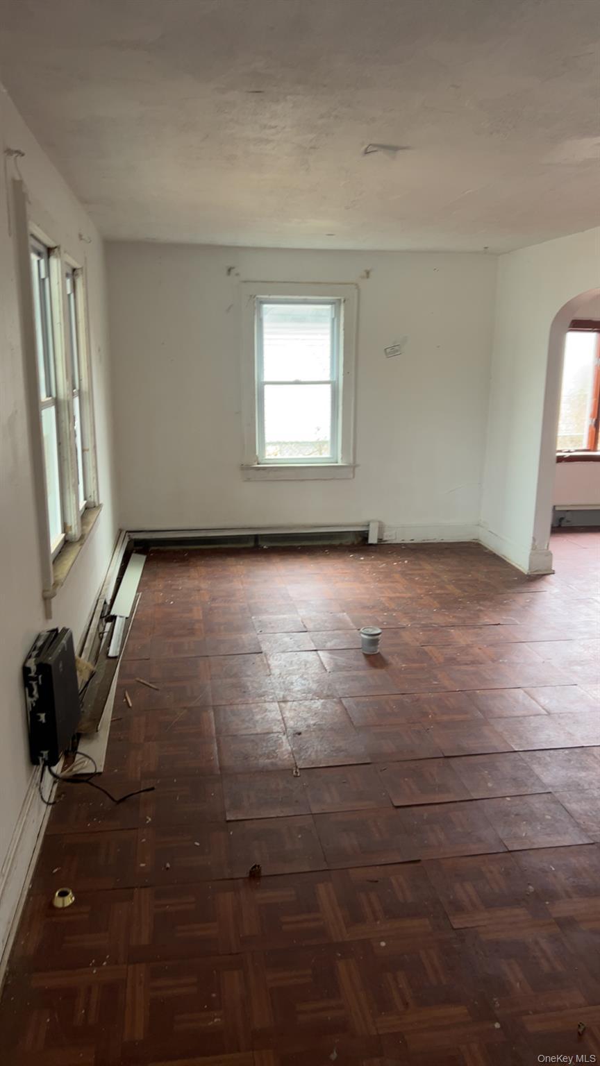 Single Family Pleasant Nassau County, NY 11575, MLS-973016-2