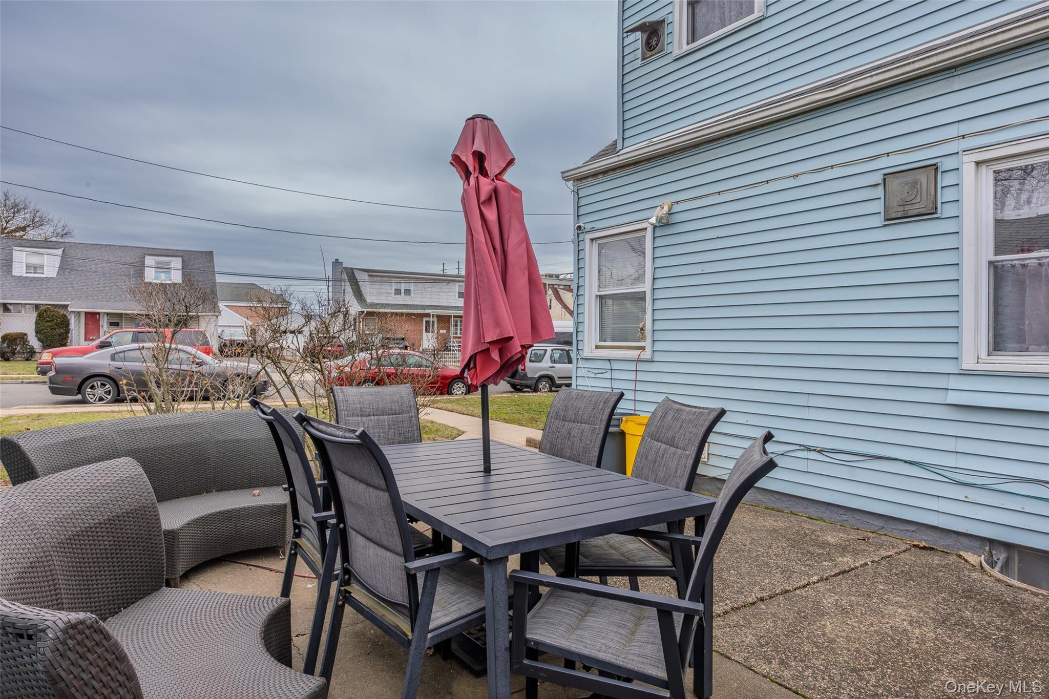 Single Family Caryl Drive  Nassau County, NY 11559, MLS-973020-28