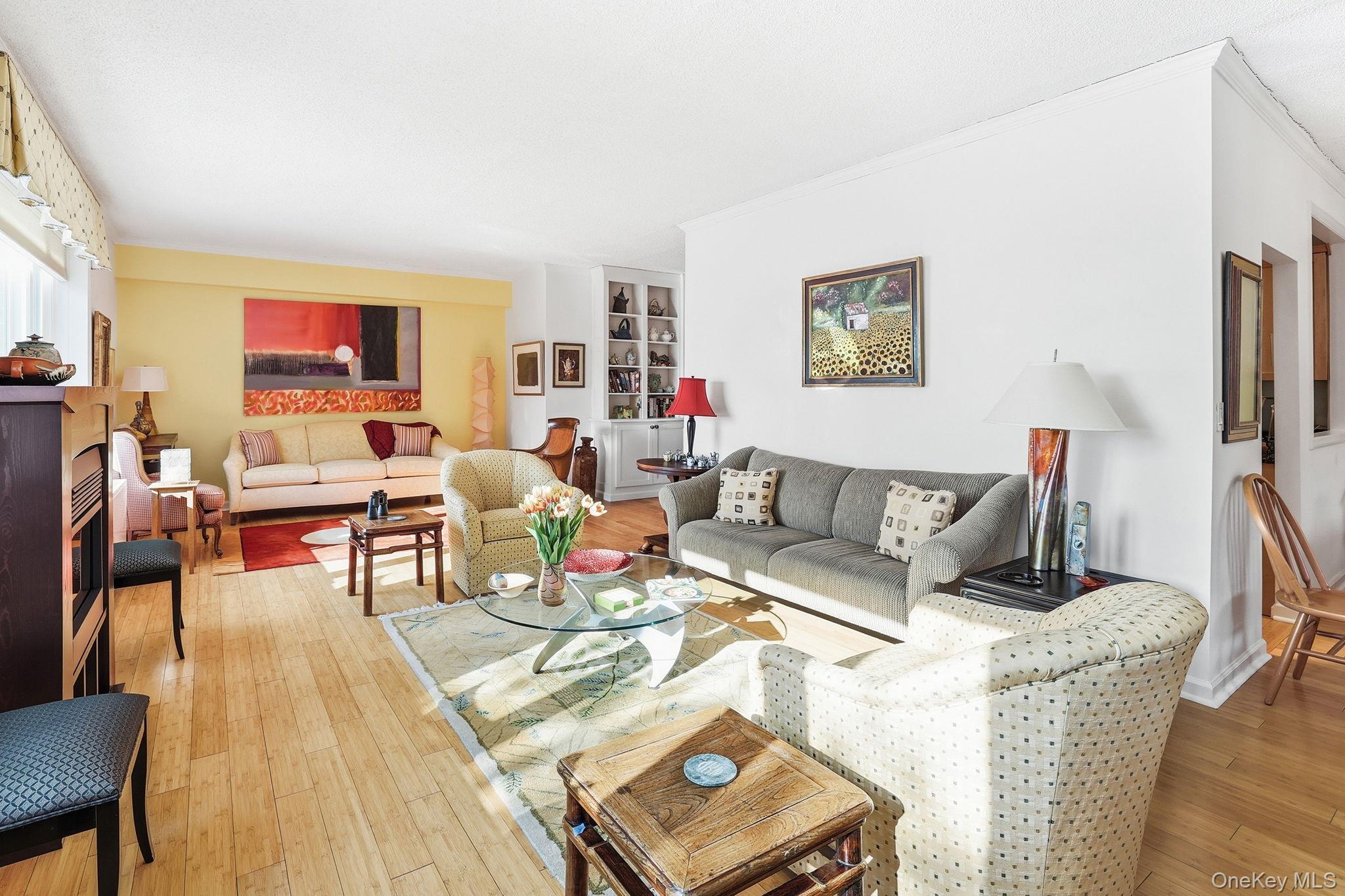 Coop Rockledge  Westchester County, NY 10562, MLS-973026-15