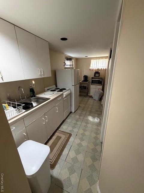 Single Family Carol  Nassau County, NY 11554, MLS-973033-13