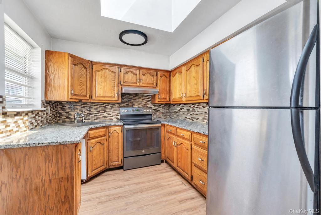 Single Family Dubois  Suffolk County, NY 11701, MLS-973036-14