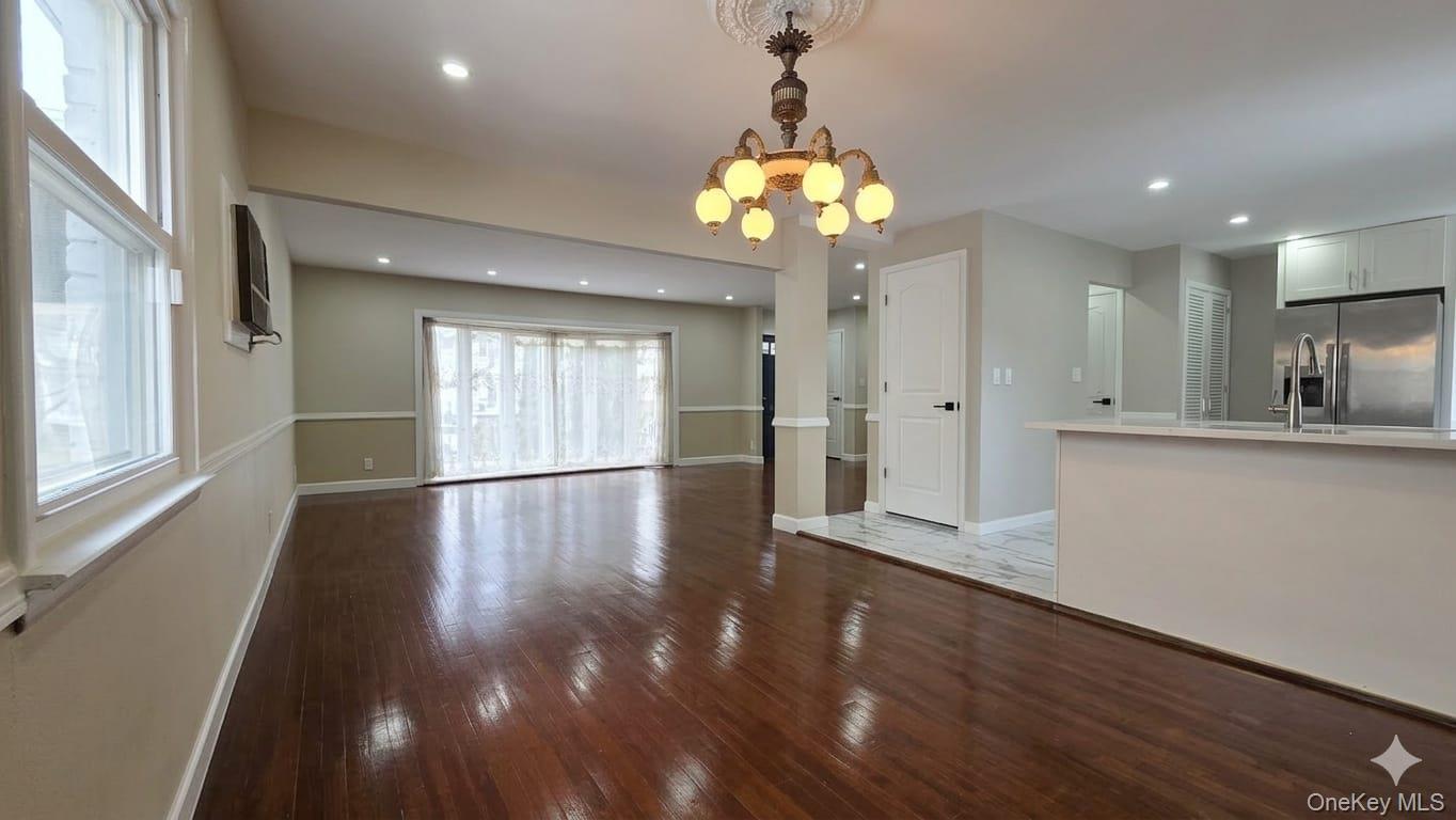 Single Family Hewlett Queens, NY 11362, MLS-973044-8