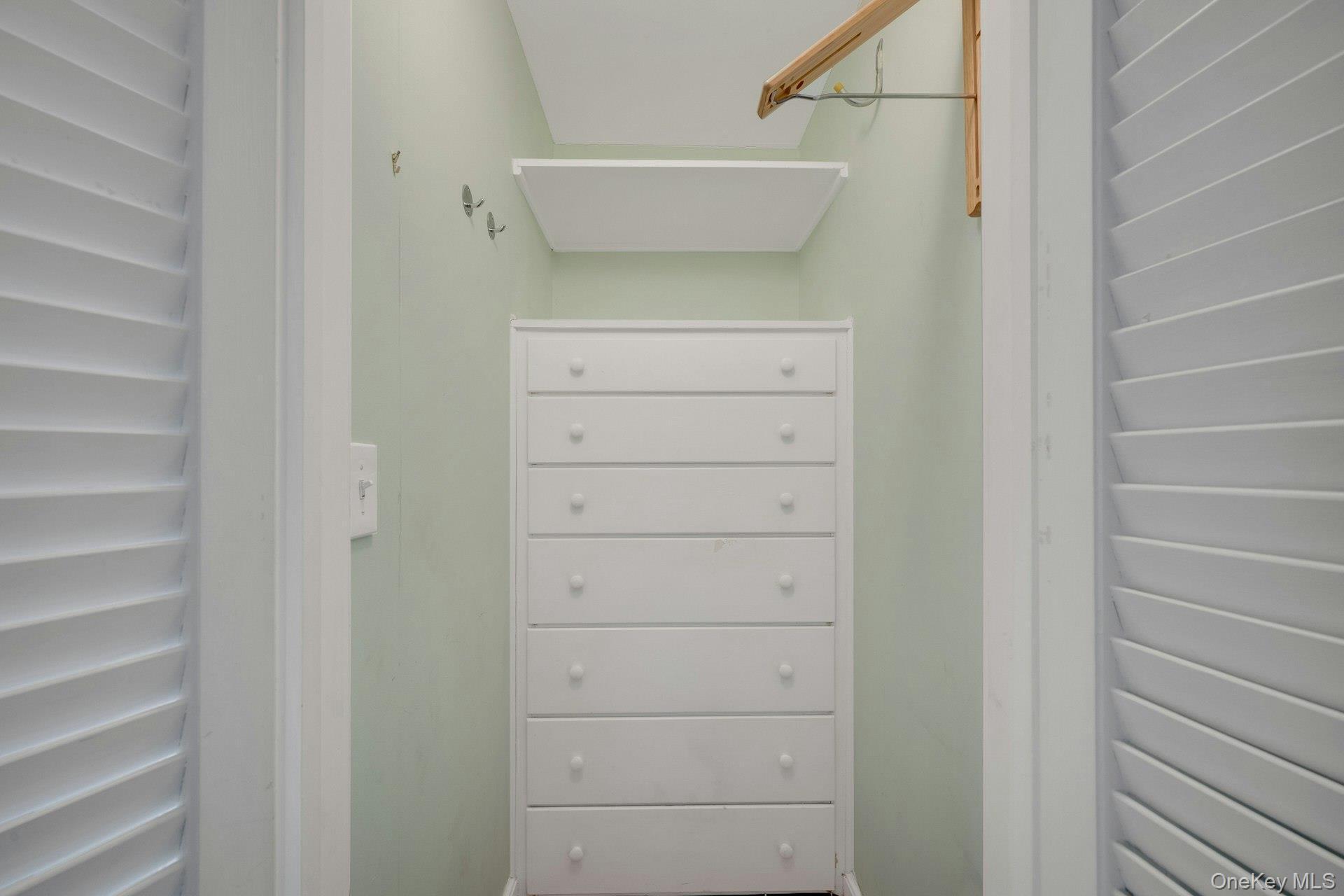 Coop Stoneleigh Westchester County, NY 10708, MLS-973068-12