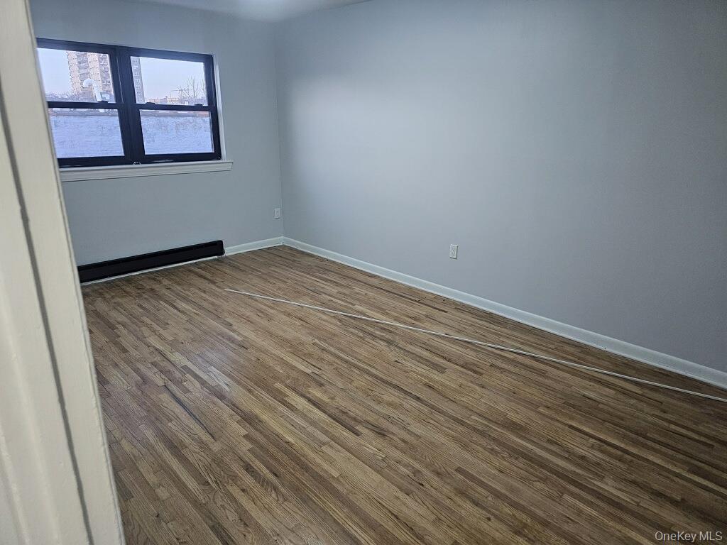 Apartment Watson Avenue  Bronx, NY 10472, MLS-973083-5