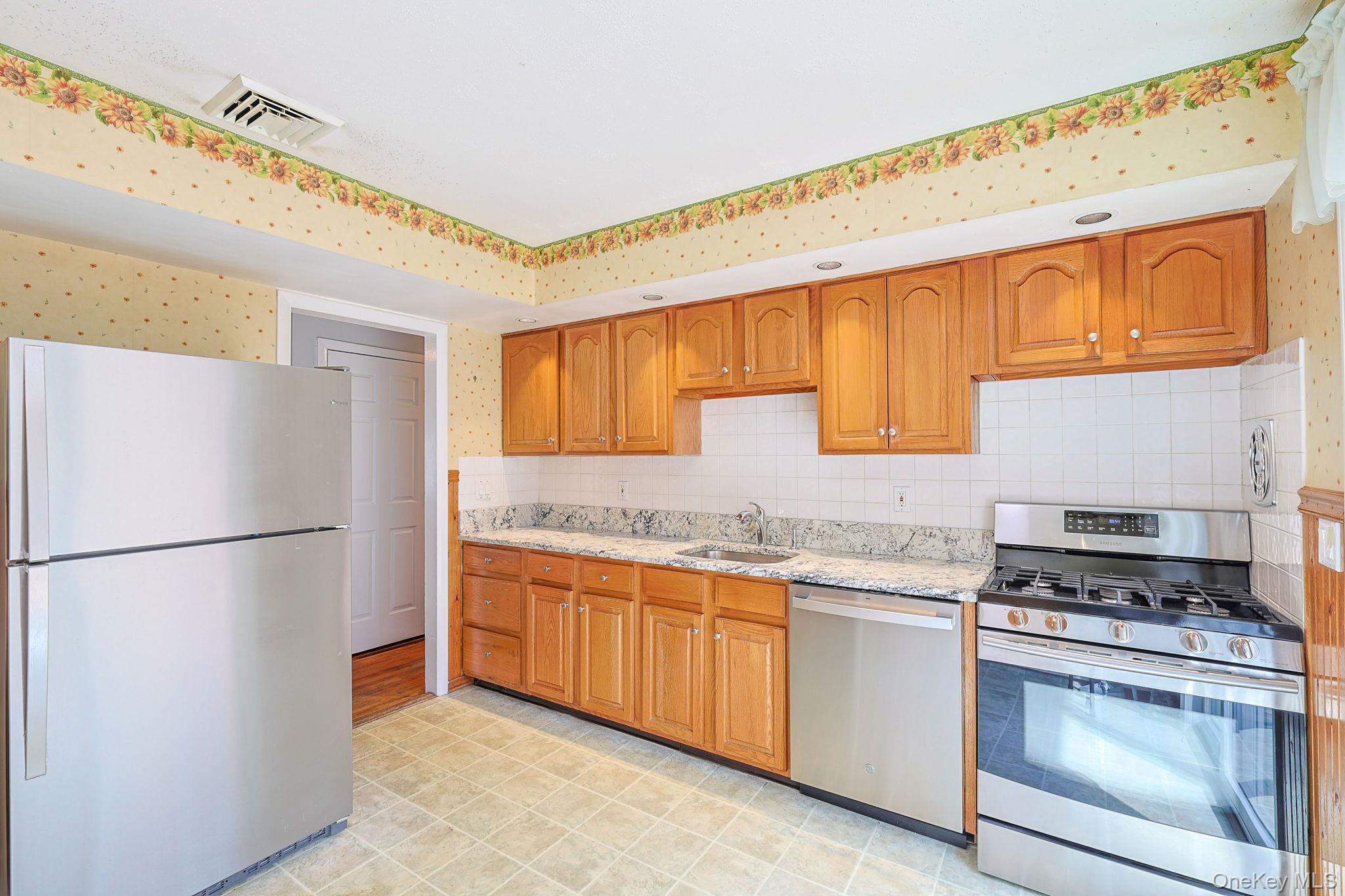 Single Family Nursery  Orange County, NY 10987, MLS-973092-9