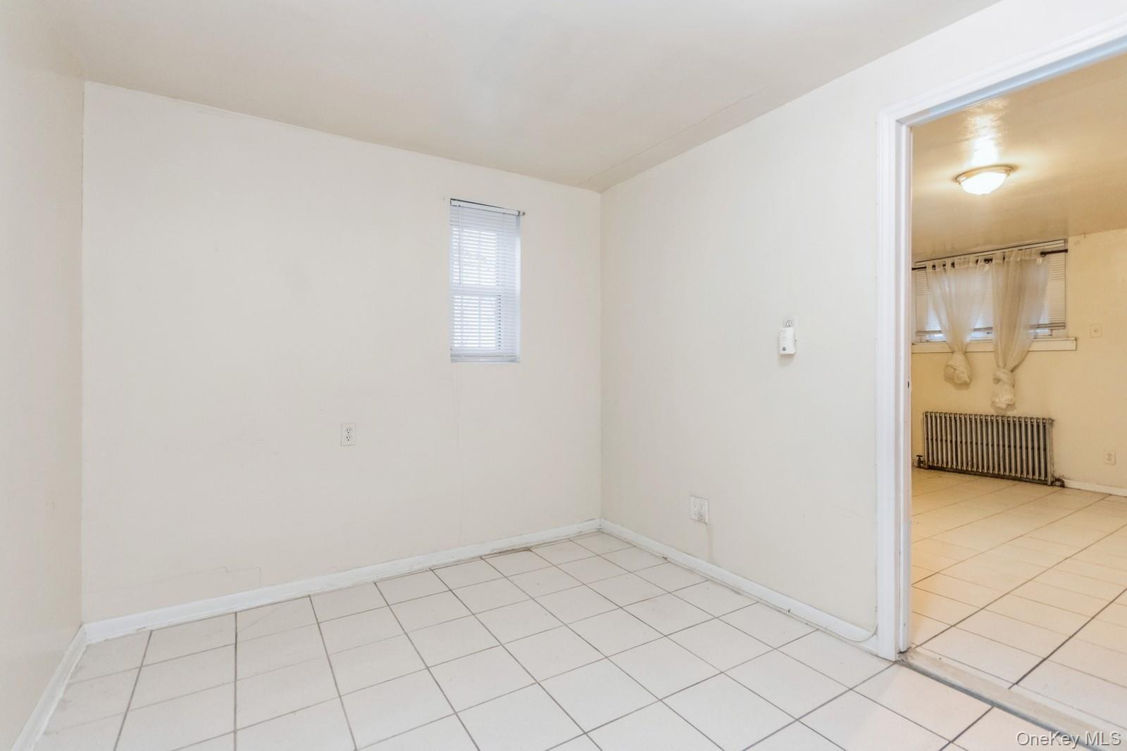 Single Family Grace  Bronx, NY 10466, MLS-973104-29