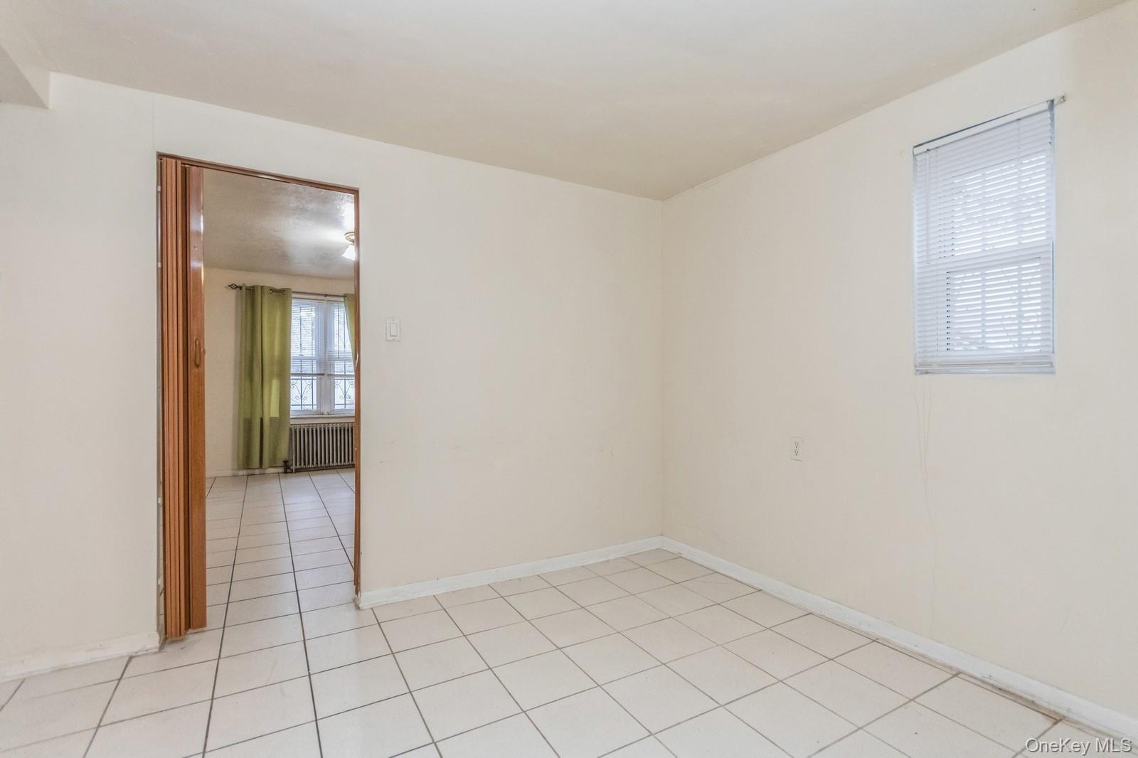 Single Family Grace  Bronx, NY 10466, MLS-973104-30