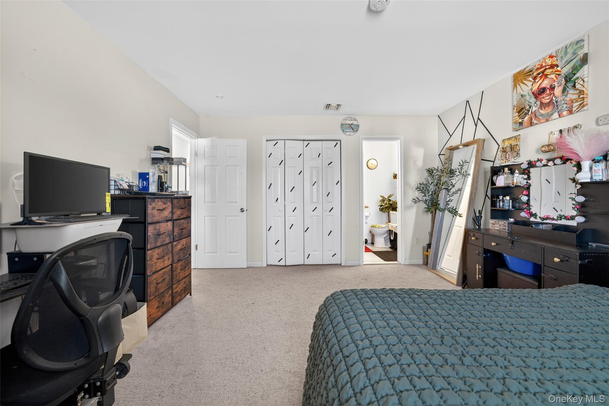 Condo Temple Hill  Orange County, NY 12553, MLS-973111-23