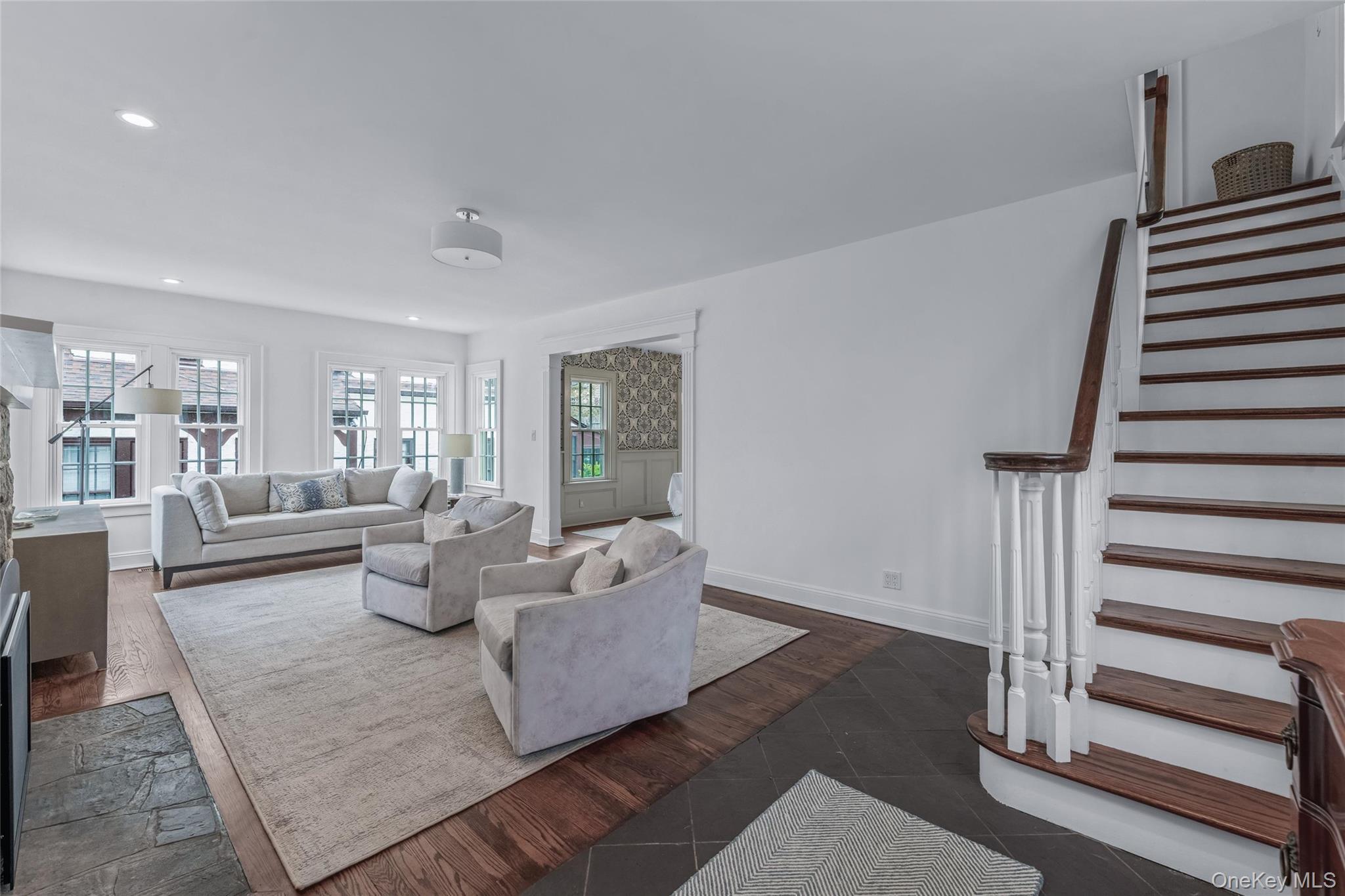 Single Family Manor  Queens, NY 11363, MLS-973119-4