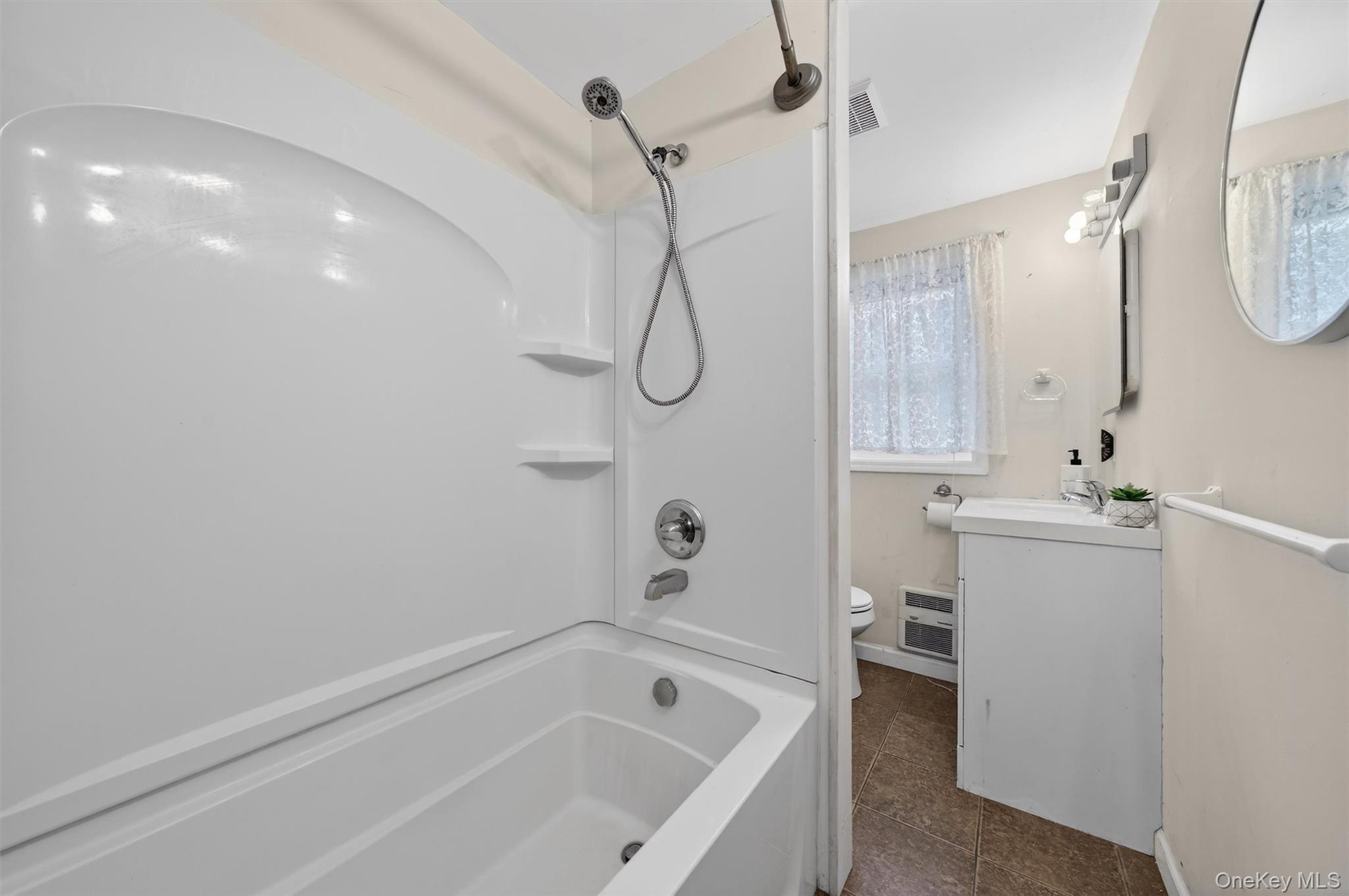 Single Family Lake Shore  Orange County, NY 10950, MLS-973123-17