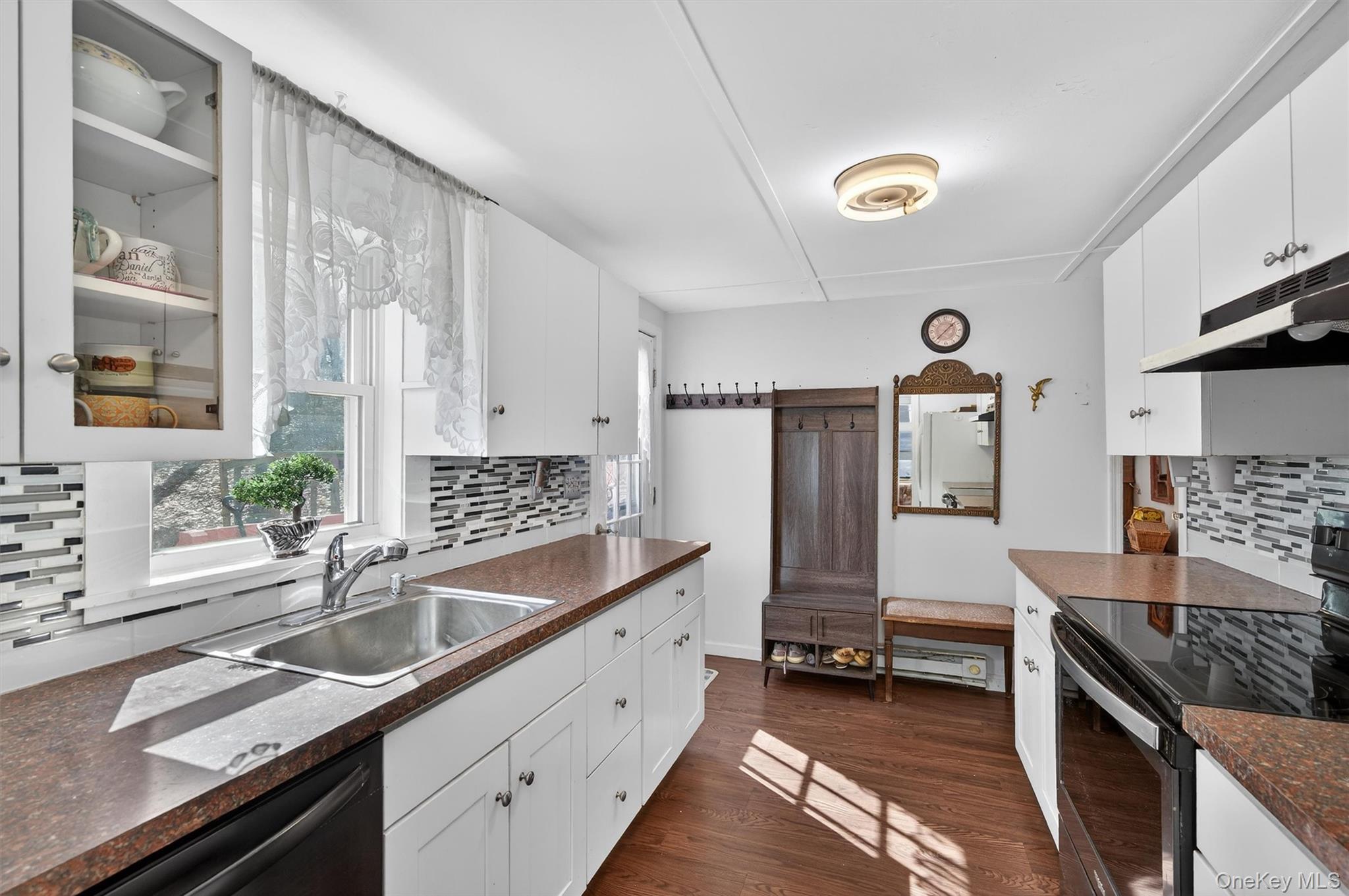 Single Family Lake Shore  Orange County, NY 10950, MLS-973123-7