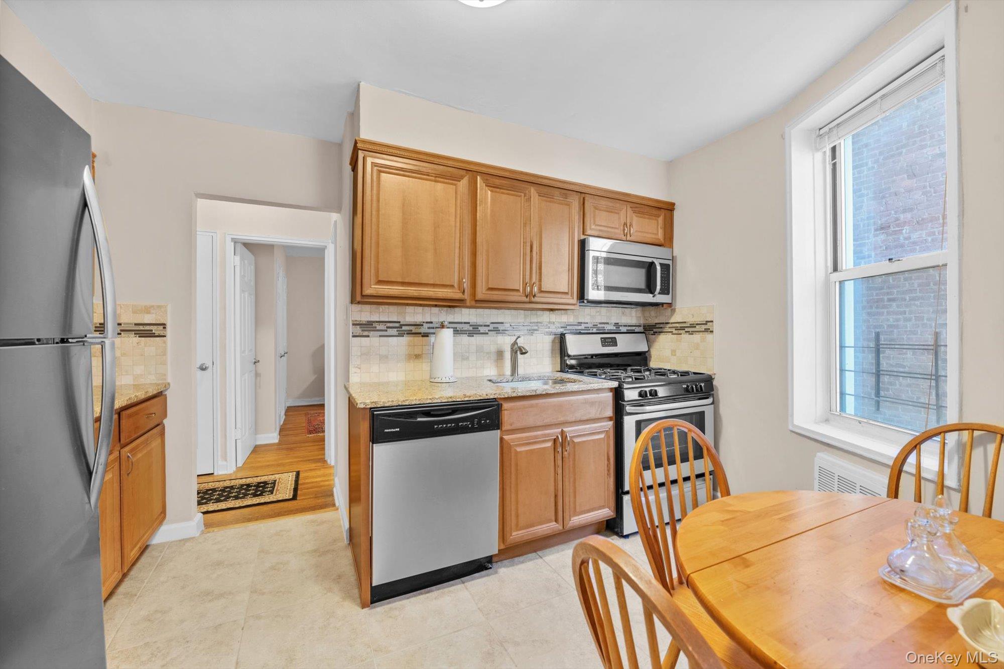 Coop Clyde  Queens, NY 11375, MLS-973128-8