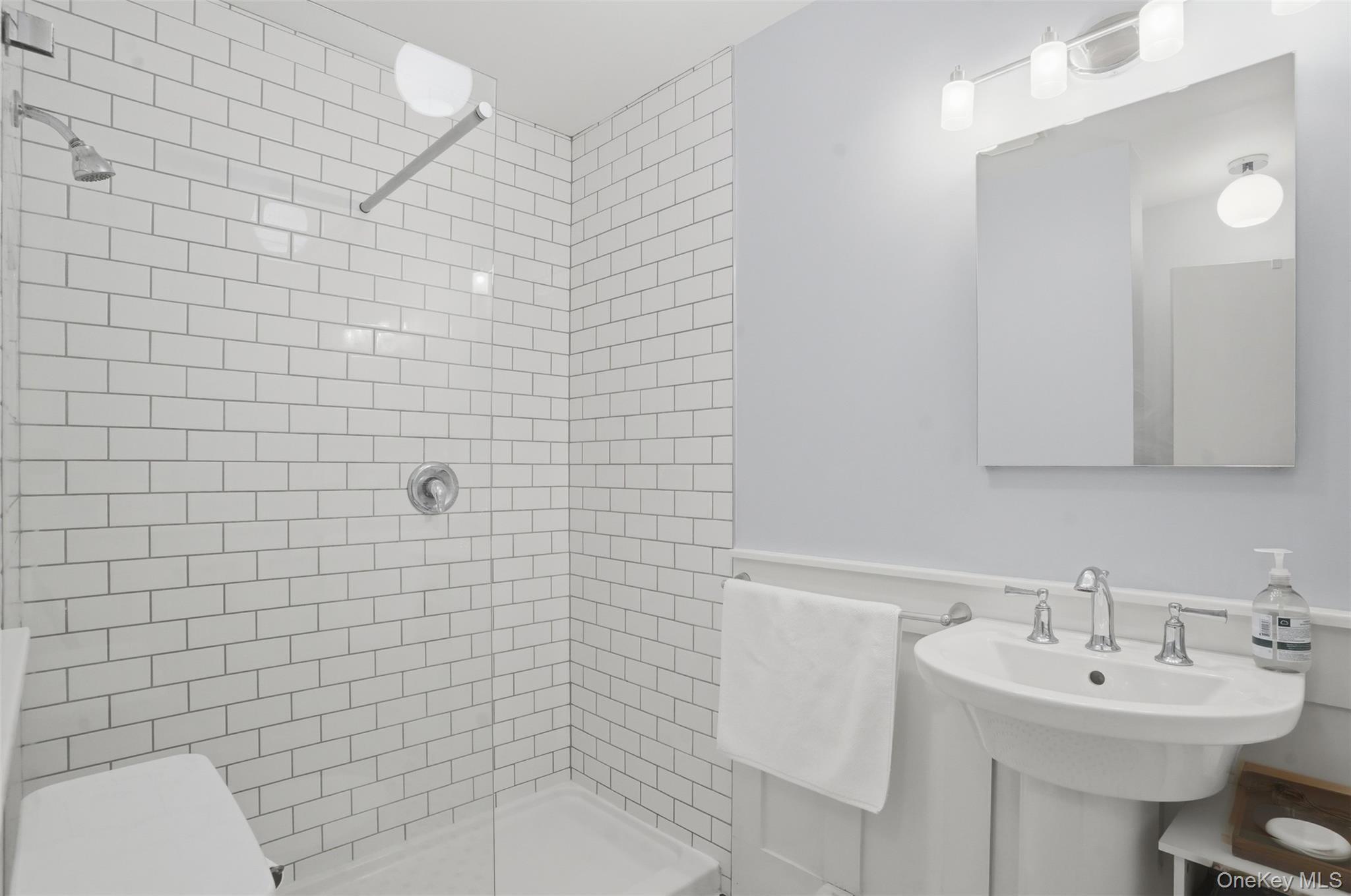 Single Family Kipsbergen  Dutchess County, NY 12572, MLS-973136-18