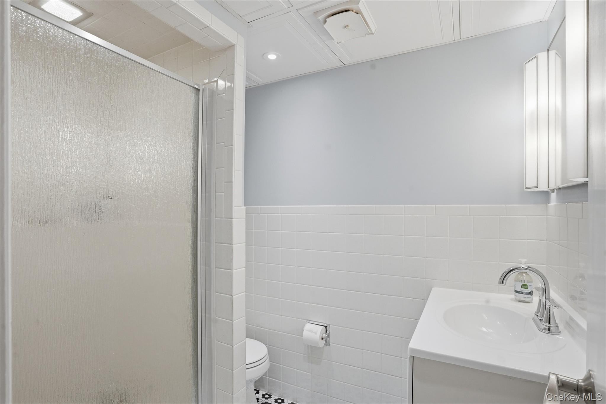 Single Family Kipsbergen  Dutchess County, NY 12572, MLS-973136-22