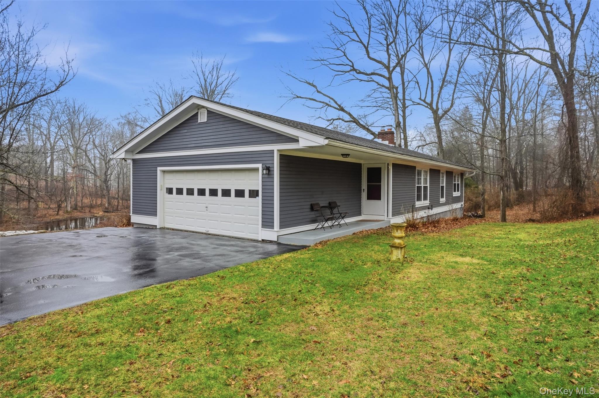 Single Family Kipsbergen  Dutchess County, NY 12572, MLS-973136-4