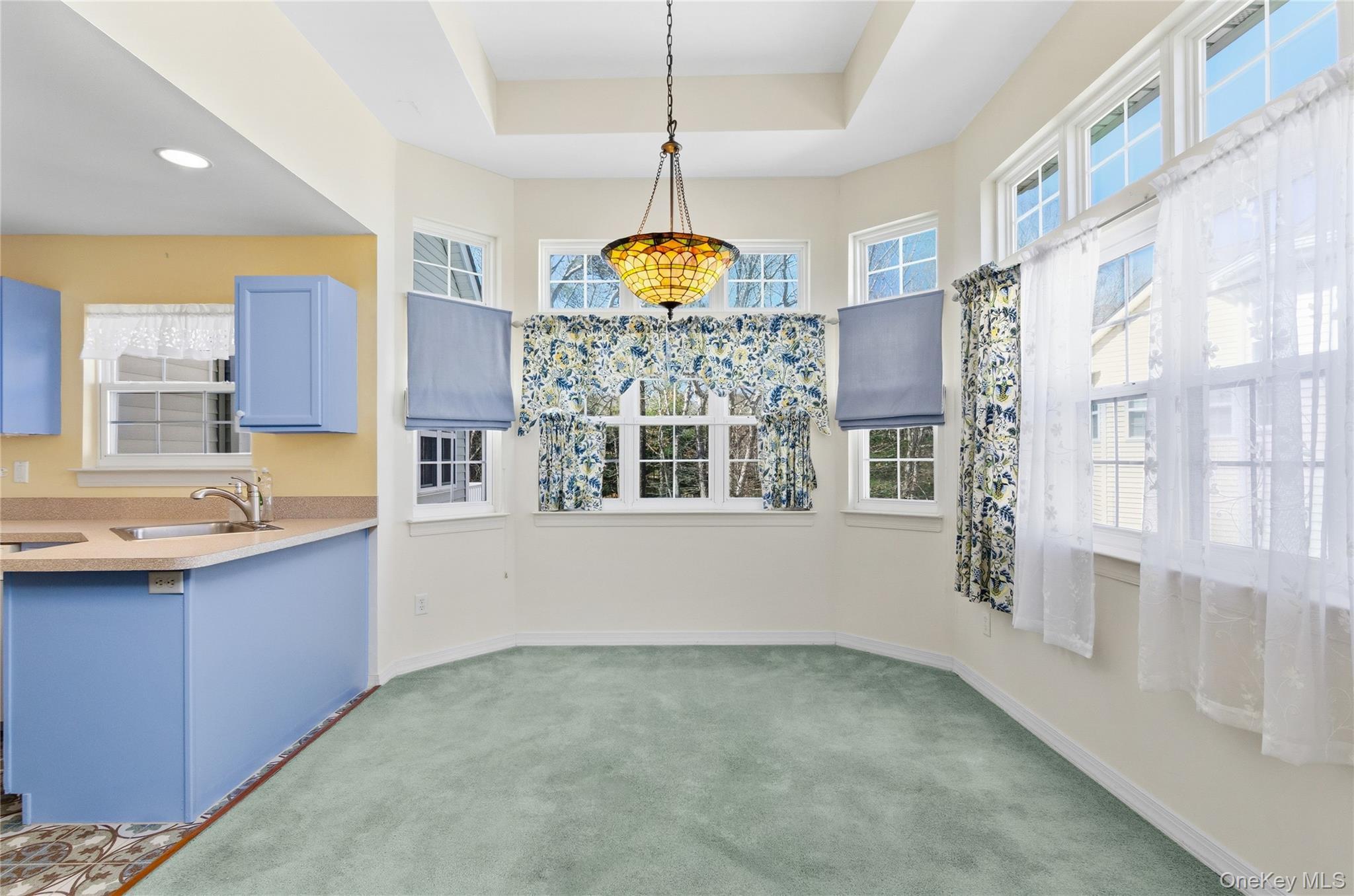 Condo Amen  Suffolk County, NY 11901, MLS-973137-9