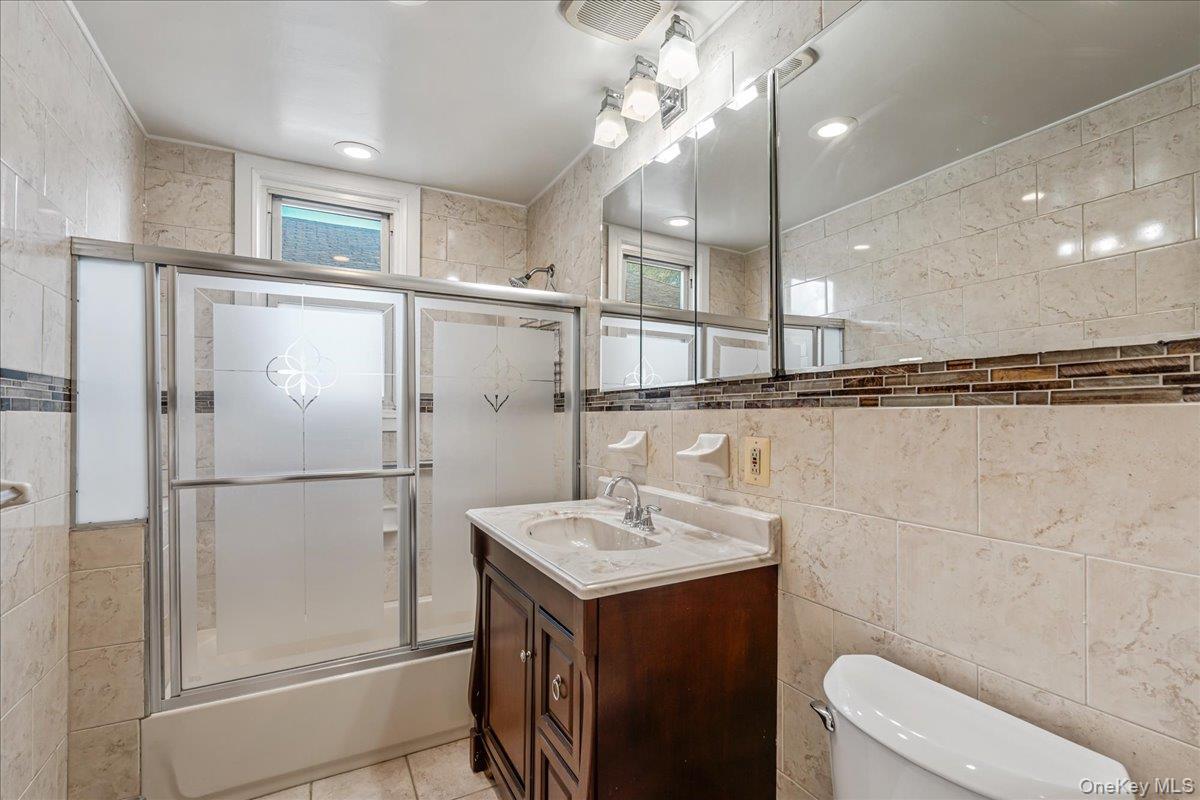 Single Family 52nd  Brooklyn, NY 11203, MLS-973142-15