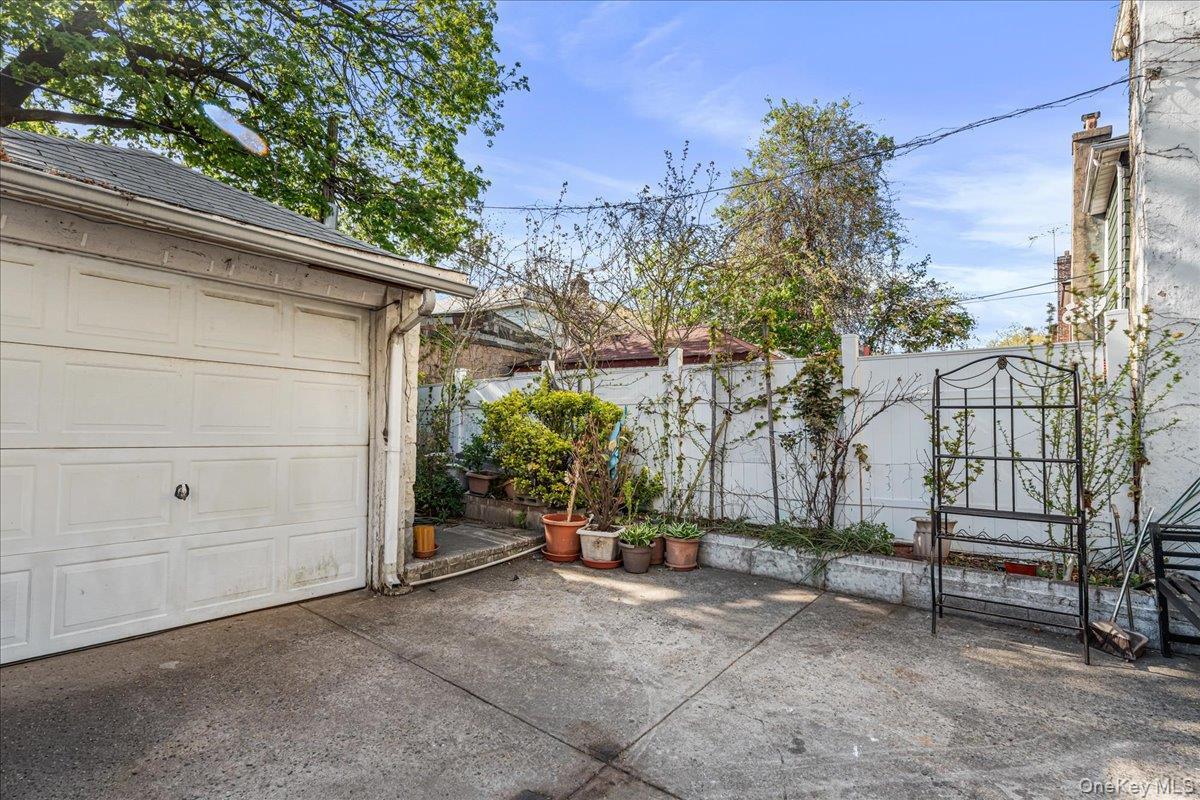 Single Family 52nd  Brooklyn, NY 11203, MLS-973142-3