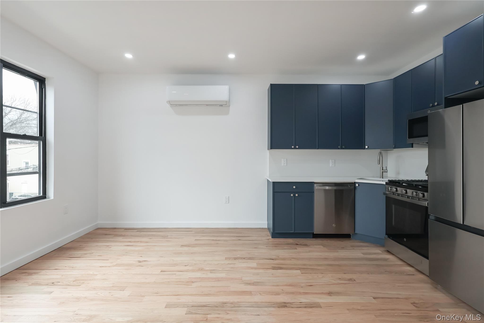 Single Family 42nd  Brooklyn, NY 11203, MLS-973161-14