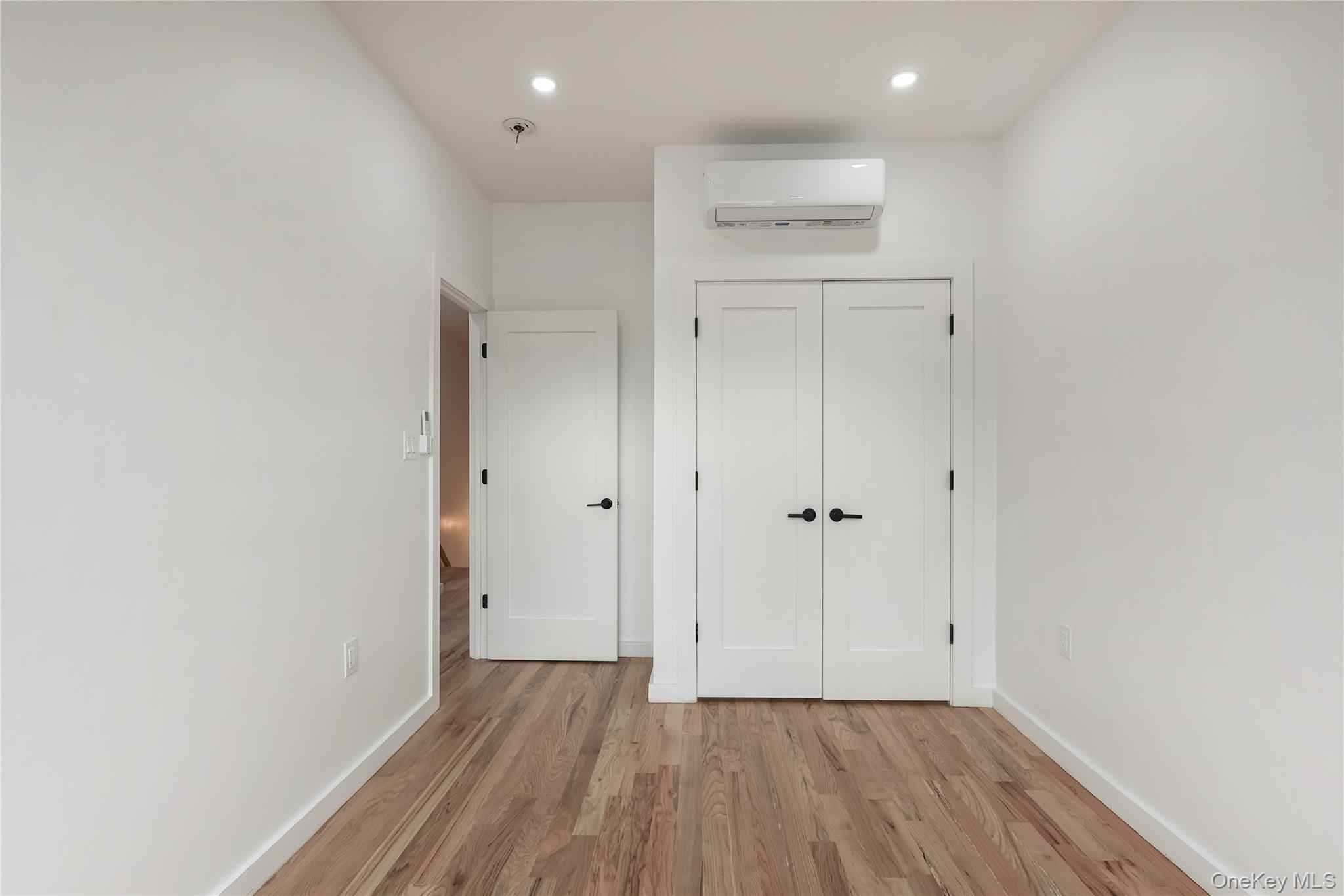 Single Family 42nd  Brooklyn, NY 11203, MLS-973161-20