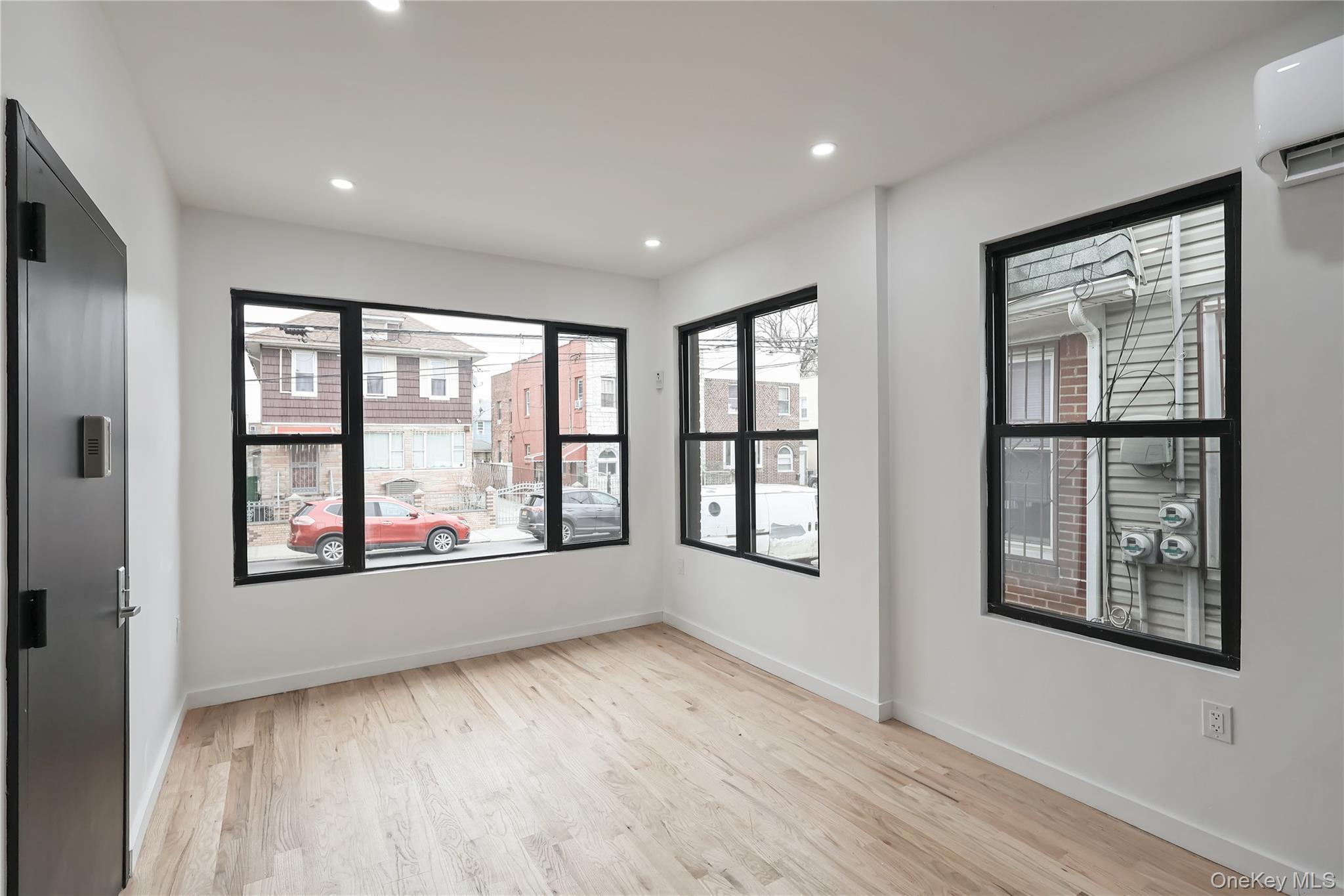 Single Family 42nd  Brooklyn, NY 11203, MLS-973161-6