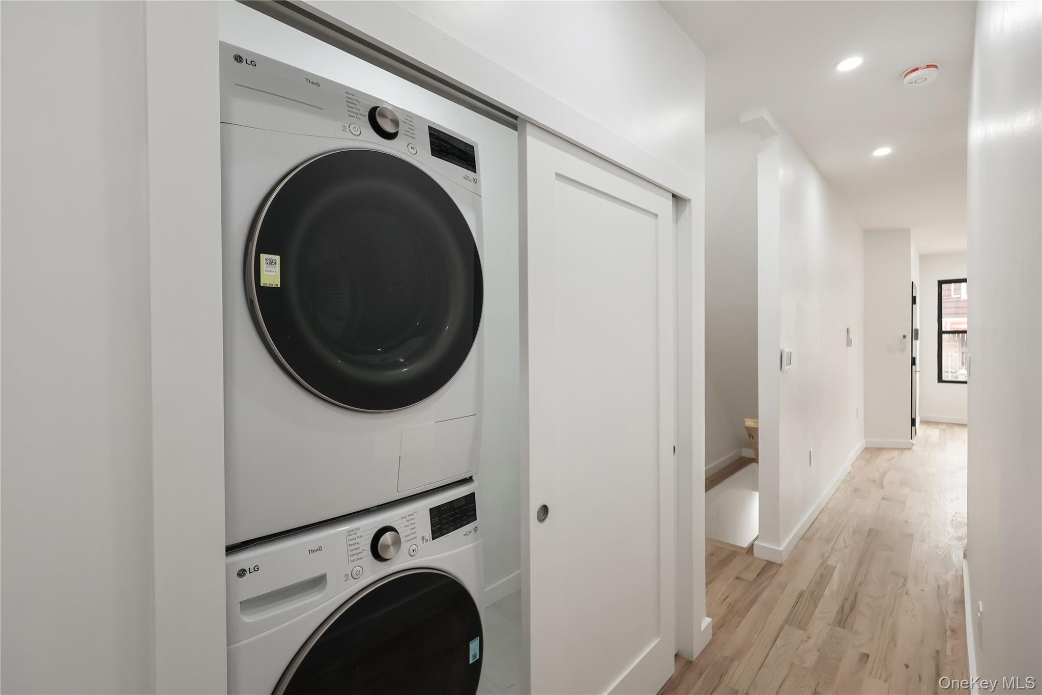 Single Family 42nd  Brooklyn, NY 11203, MLS-973161-7