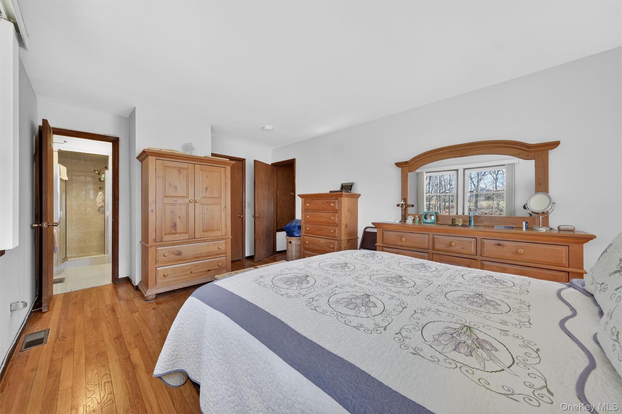 Single Family Sachson  Dutchess County, NY 12590, MLS-973164-17