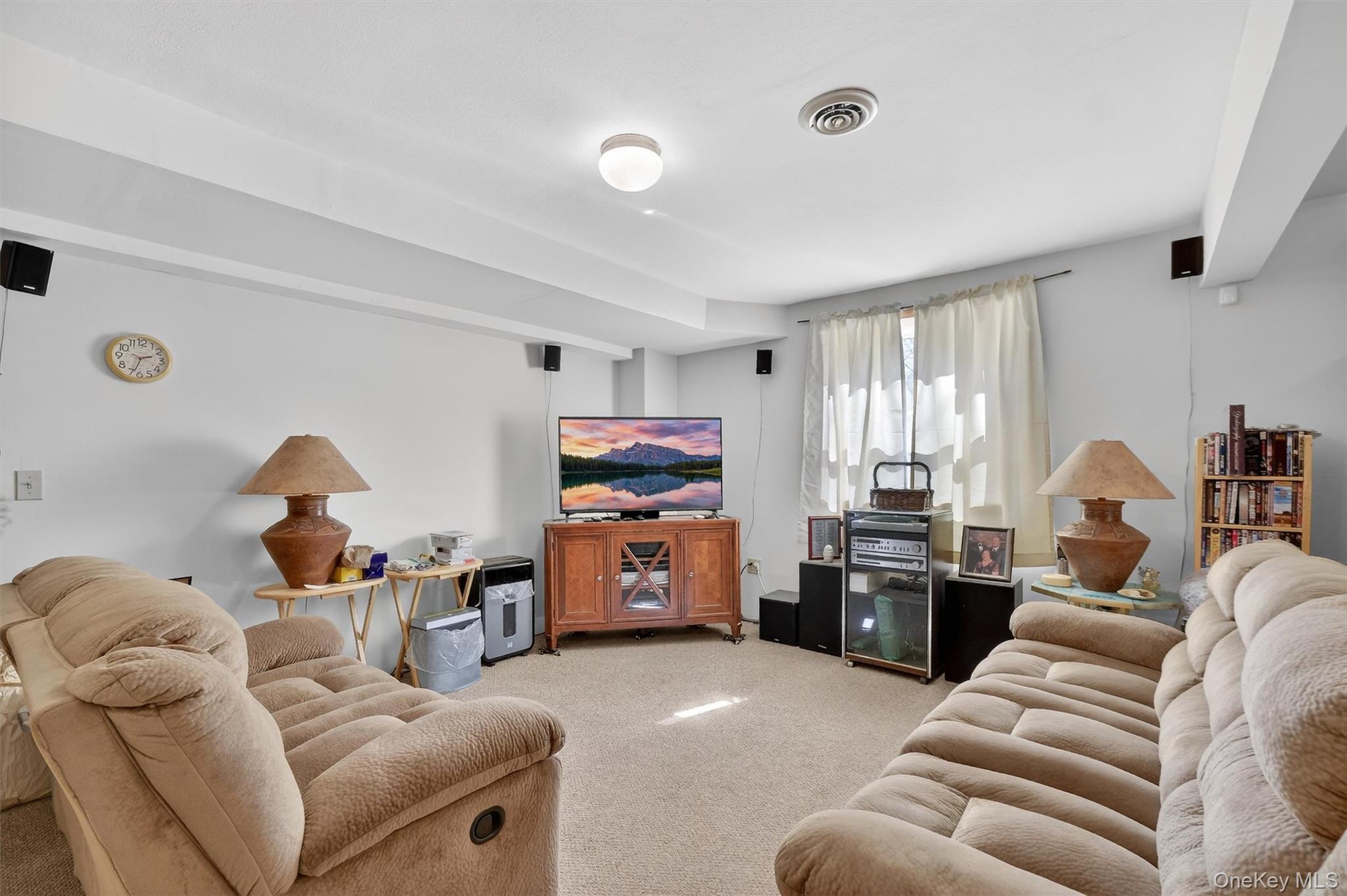 Single Family Sachson  Dutchess County, NY 12590, MLS-973164-24