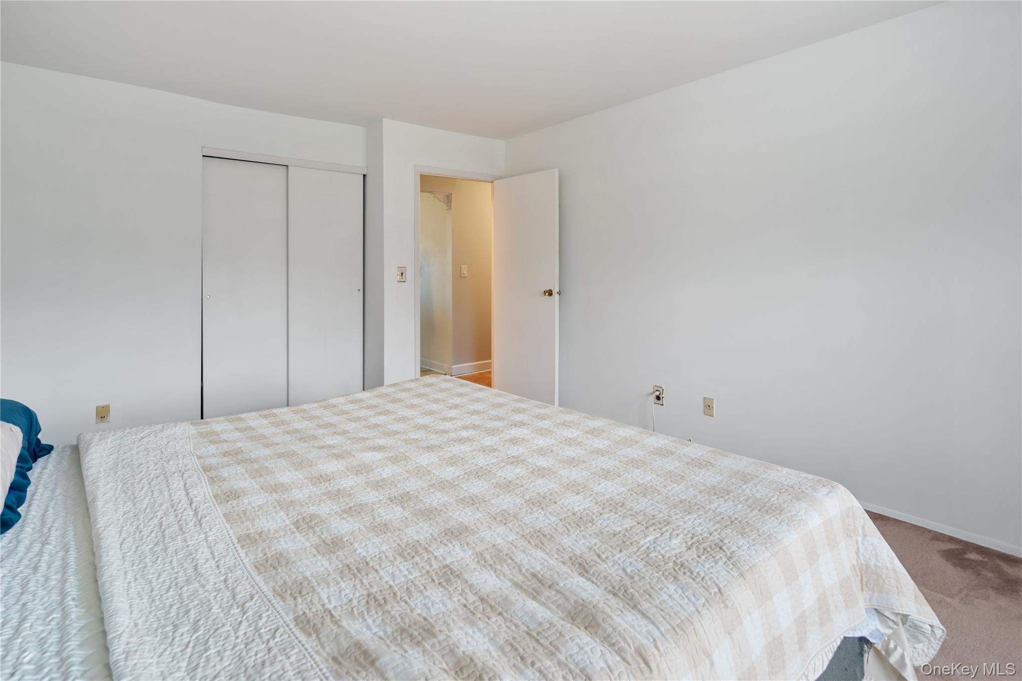 Condo Hastings  Westchester County, NY 10598, MLS-973165-11