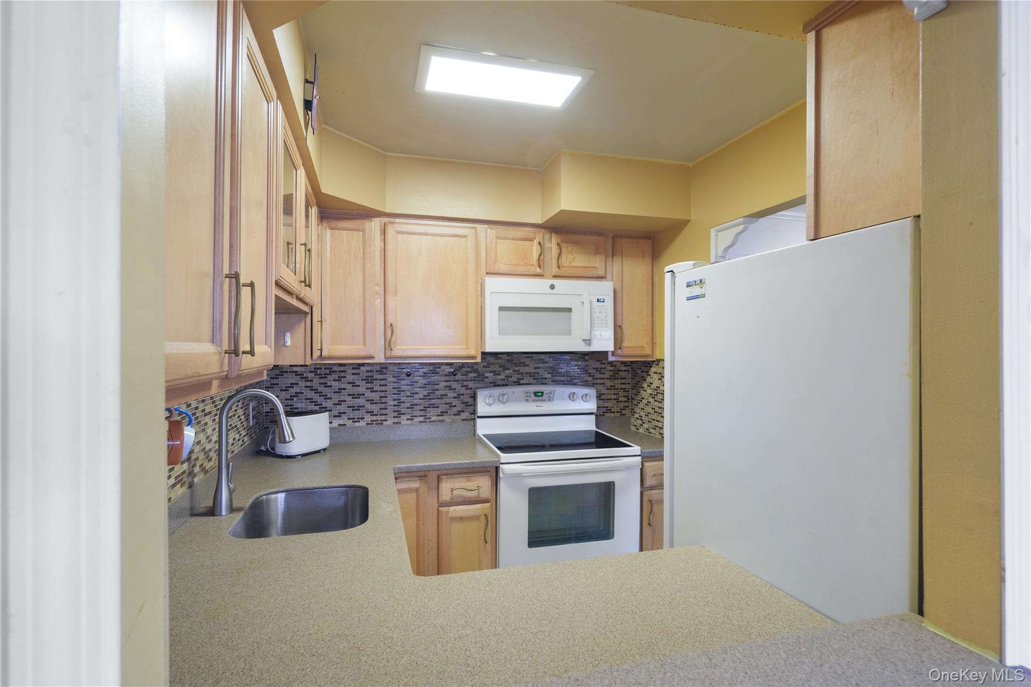 Condo Hastings  Westchester County, NY 10598, MLS-973165-7