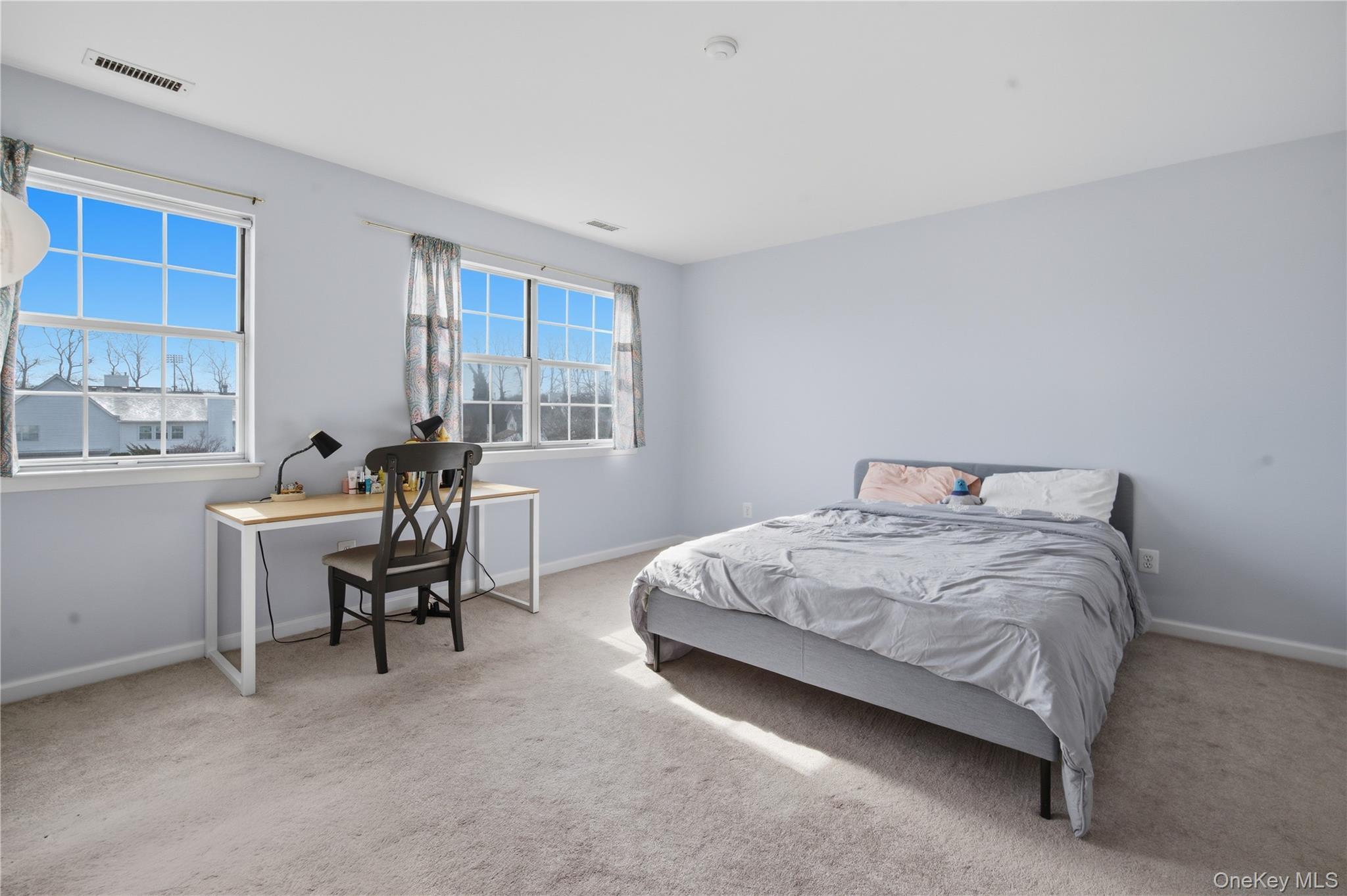 Condo Thomas  Suffolk County, NY 11733, MLS-973173-18