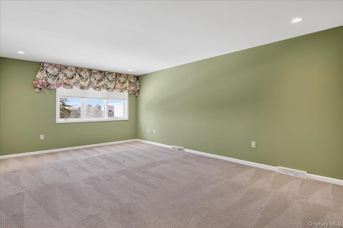 Single Family Terrace  Out Of Area, NY 12866, MLS-973185-25