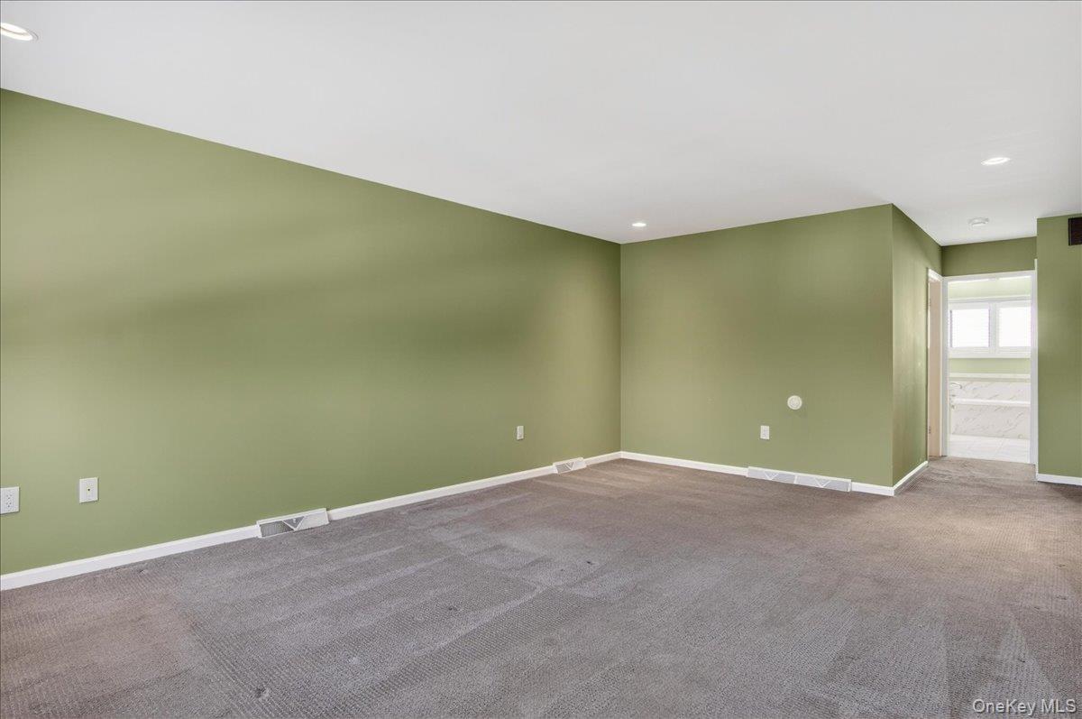 Single Family Terrace  Out Of Area, NY 12866, MLS-973185-26