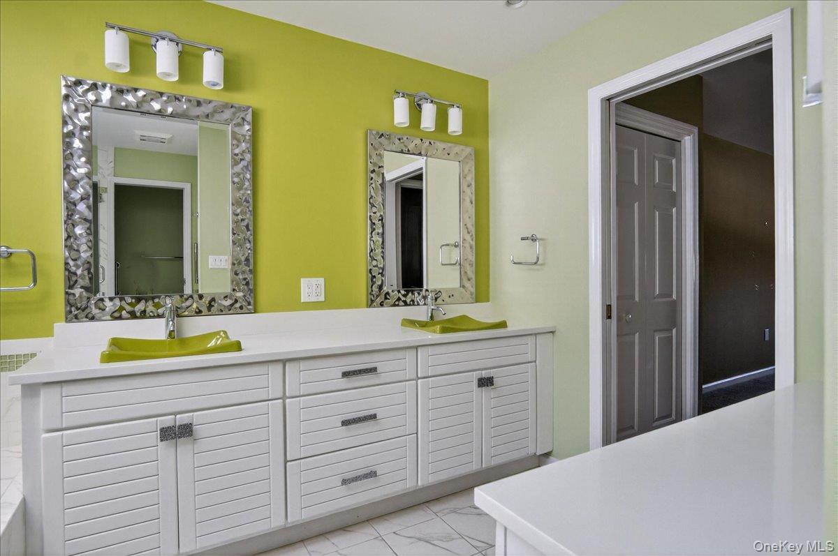 Single Family Terrace  Out Of Area, NY 12866, MLS-973185-29