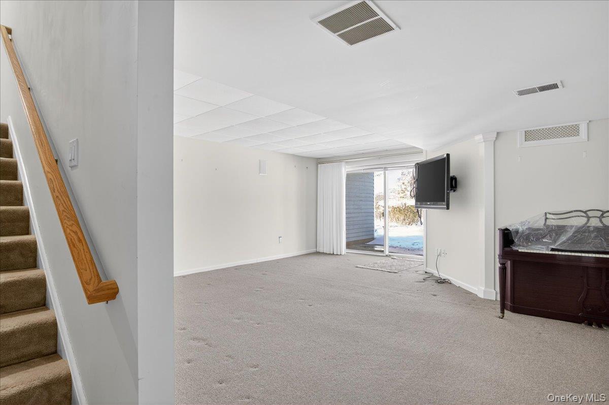 Single Family Terrace  Out Of Area, NY 12866, MLS-973185-37