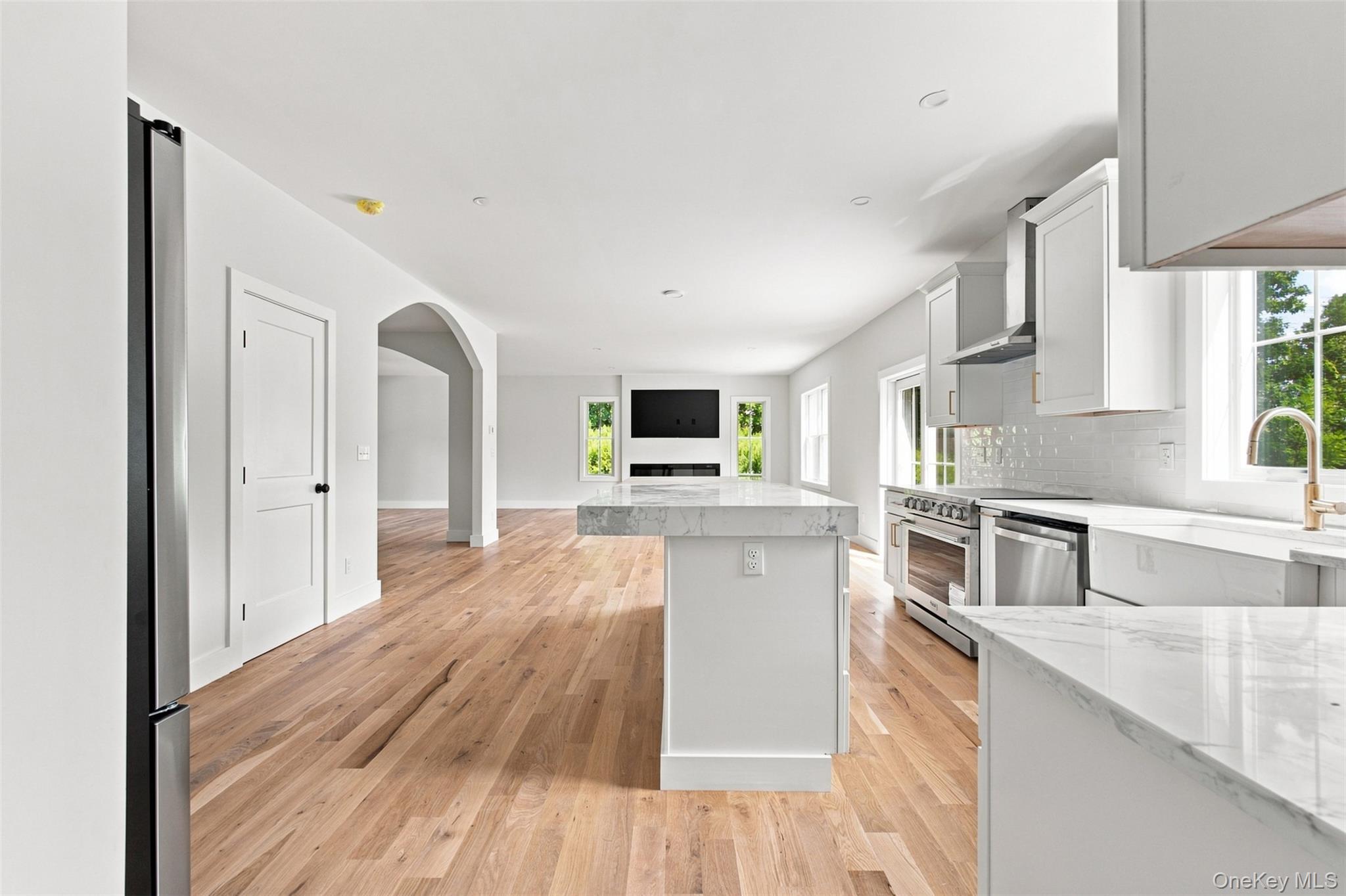 Single Family Mahopac Avenue  Westchester County, NY 10598, MLS-973209-6