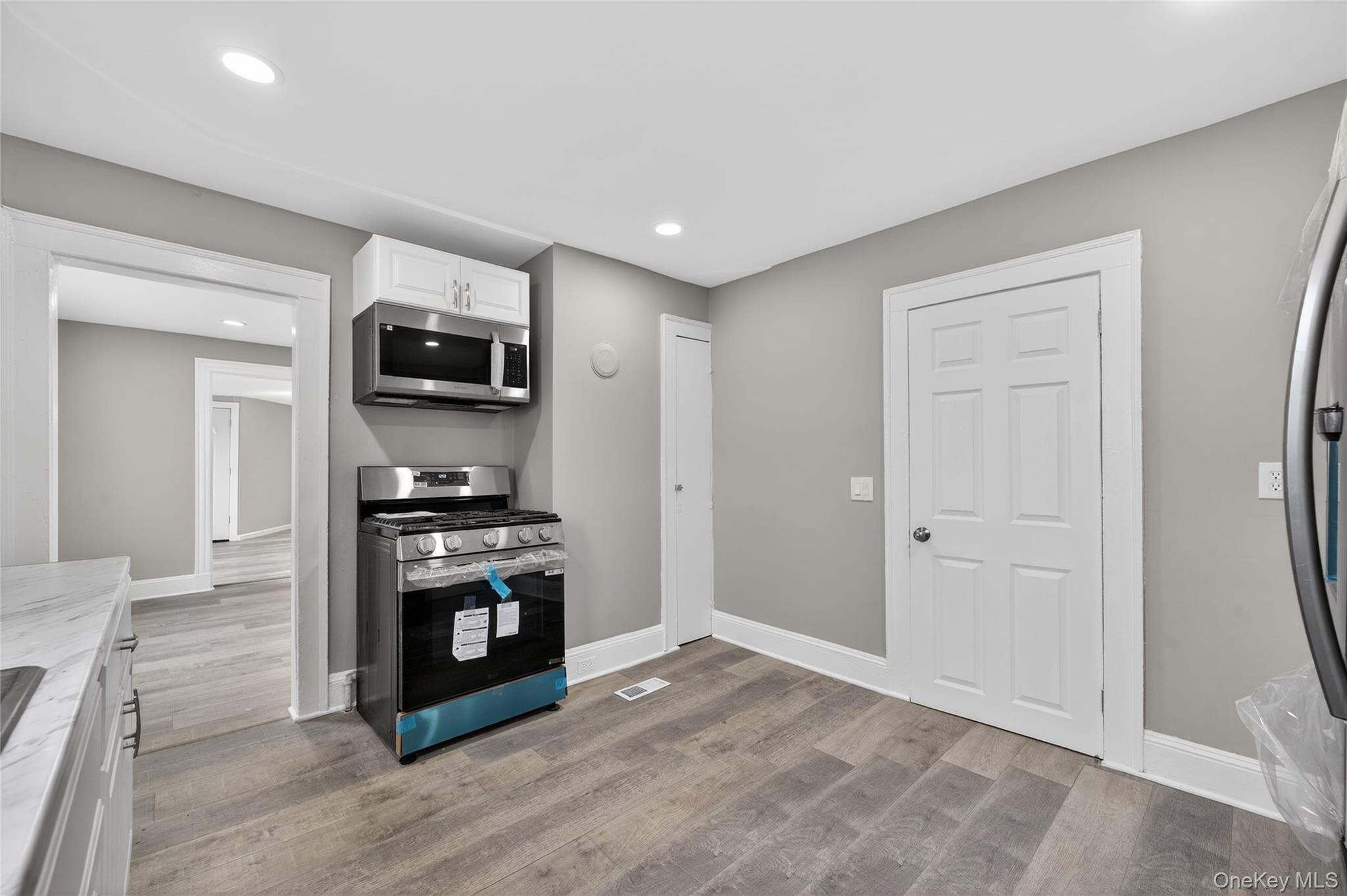 Single Family Maple  Suffolk County, NY 11776, MLS-973219-25