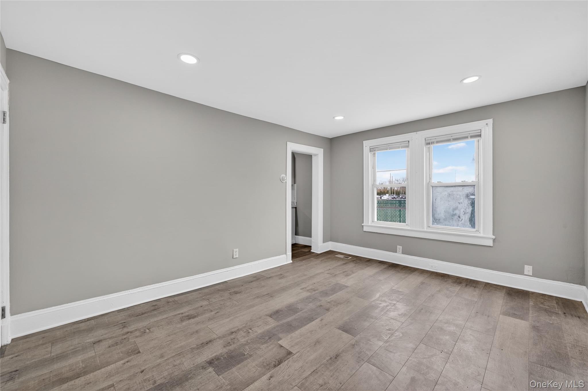 Single Family Maple  Suffolk County, NY 11776, MLS-973219-29