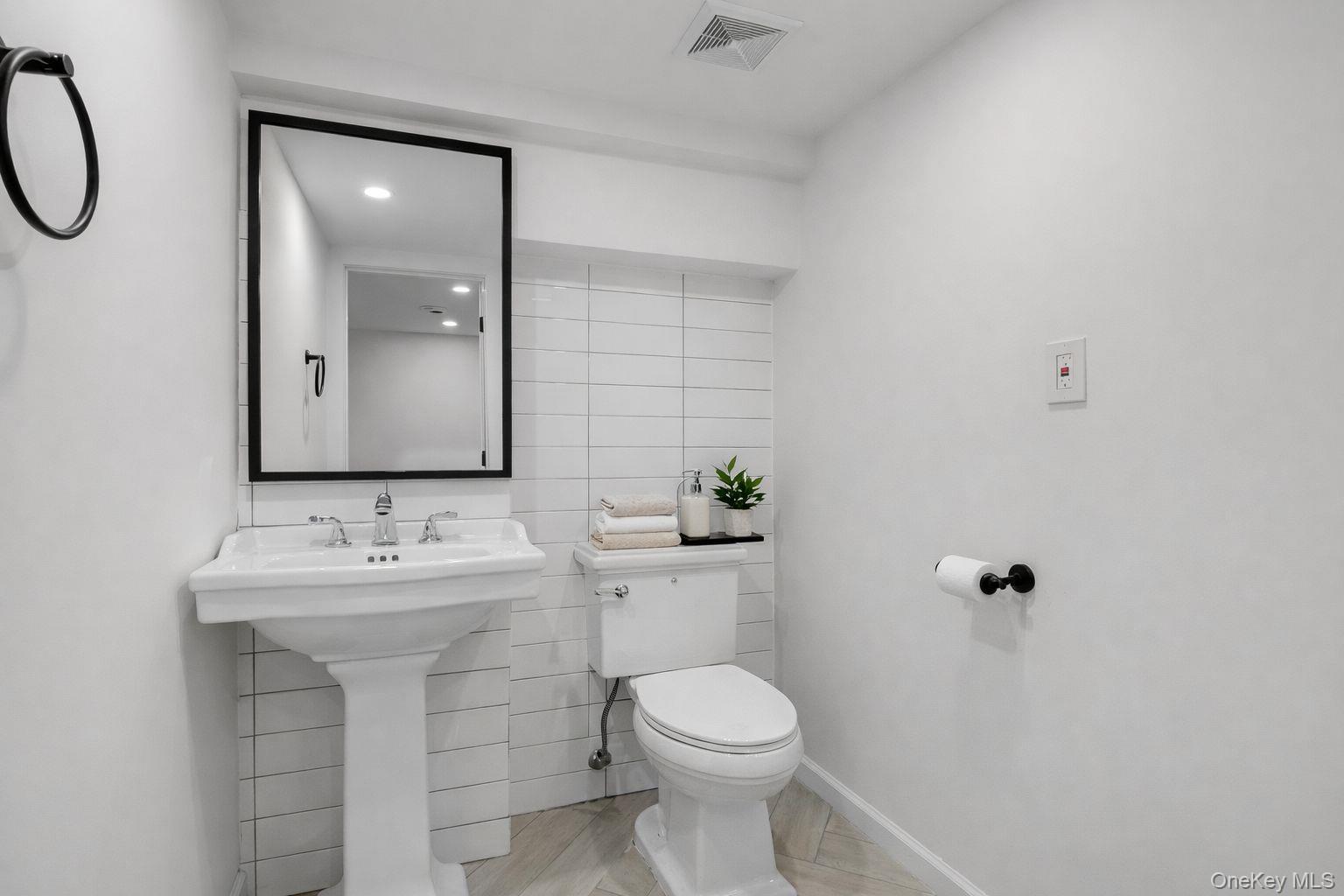 Single Family Hancock  Brooklyn, NY 11233, MLS-973223-21