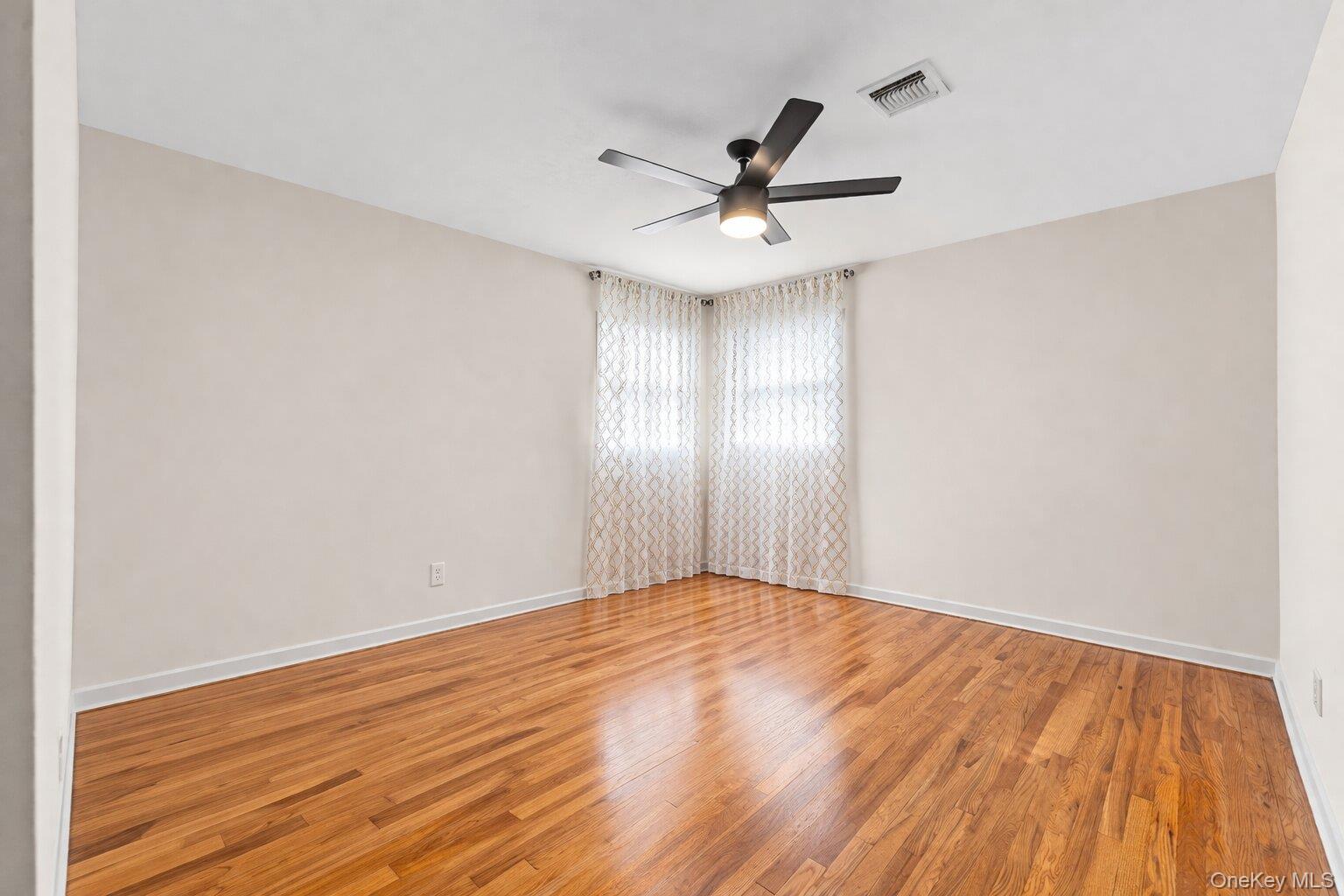 Single Family 180th  Queens, NY 11433, MLS-973230-29