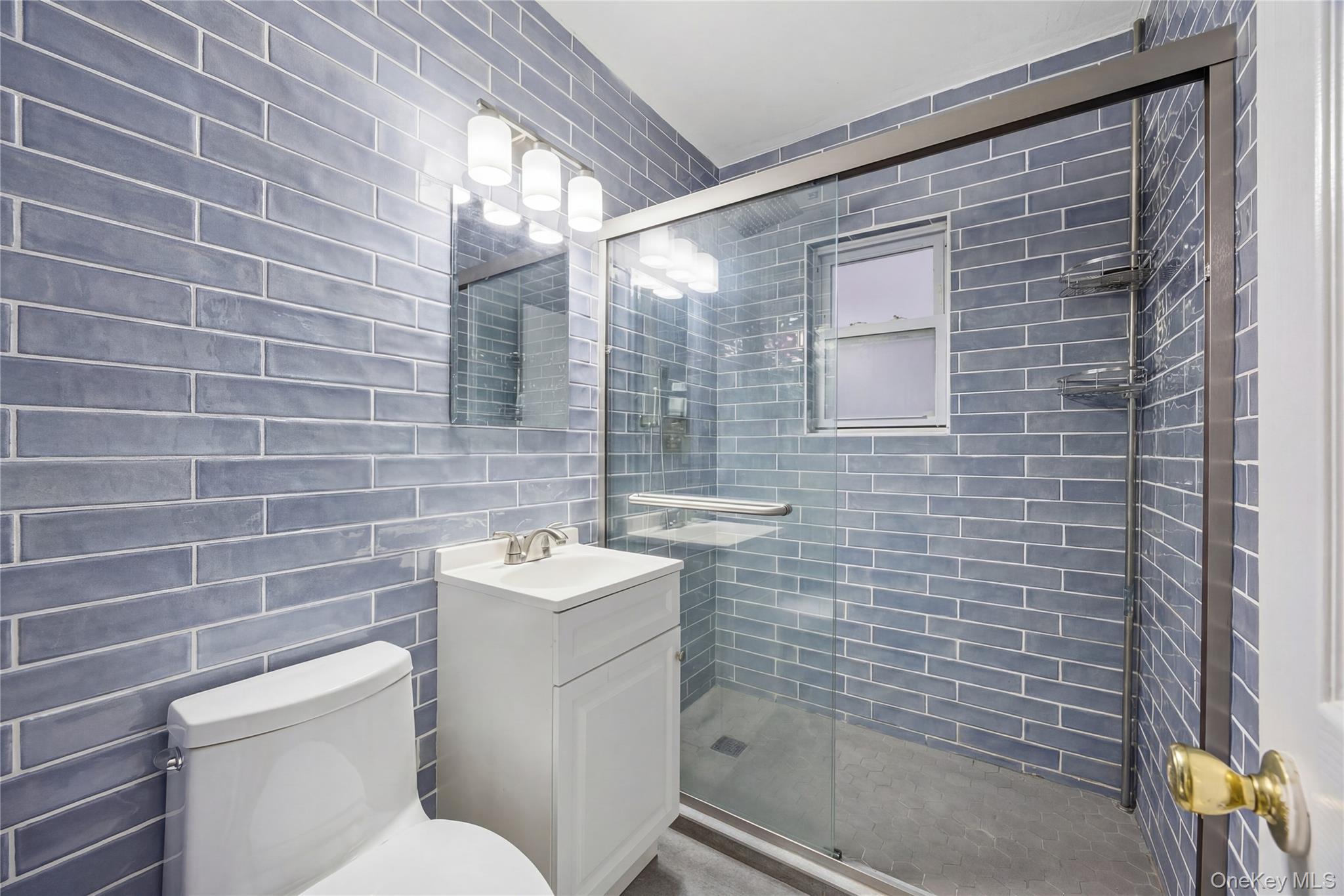 Single Family Kinsella Bronx, NY 10462, MLS-973243-20