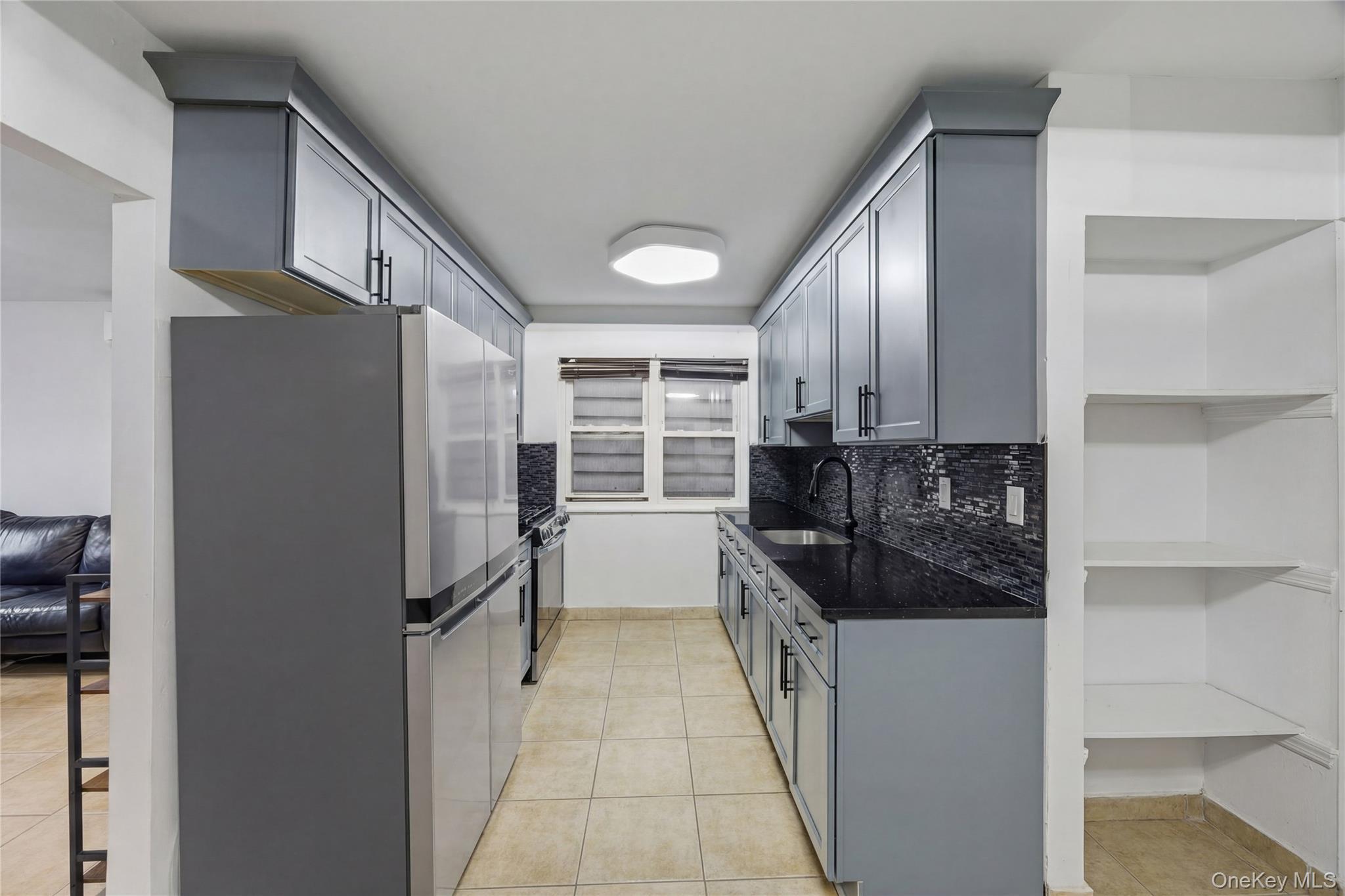 Single Family Kinsella Bronx, NY 10462, MLS-973243-22