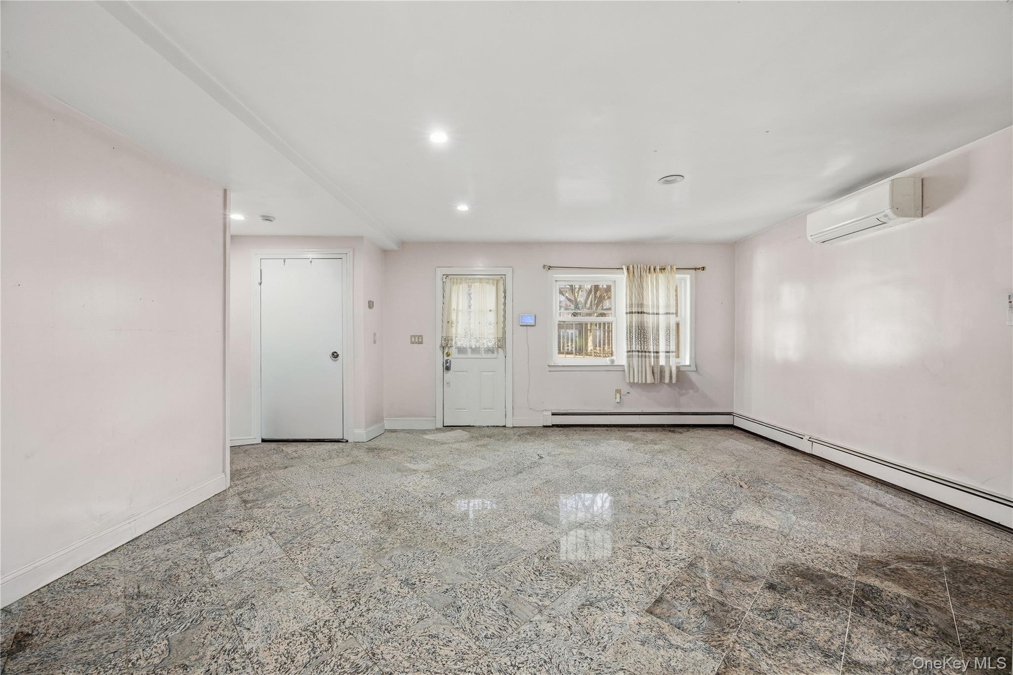 Single Family Kinsella Bronx, NY 10462, MLS-973243-7