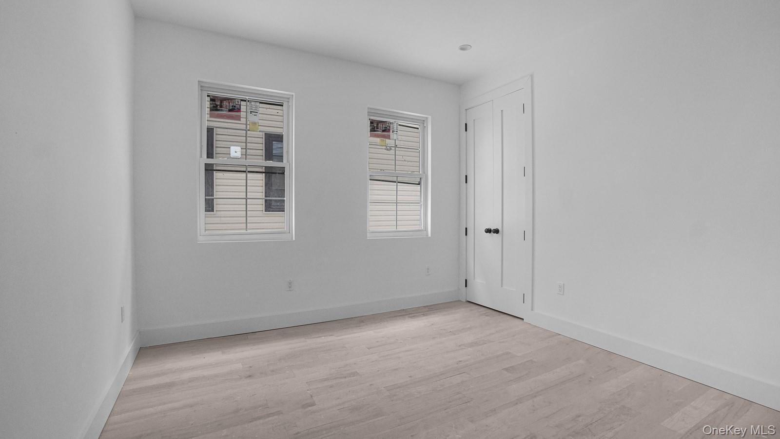 Single Family 234th  Bronx, NY 10470, MLS-973251-12