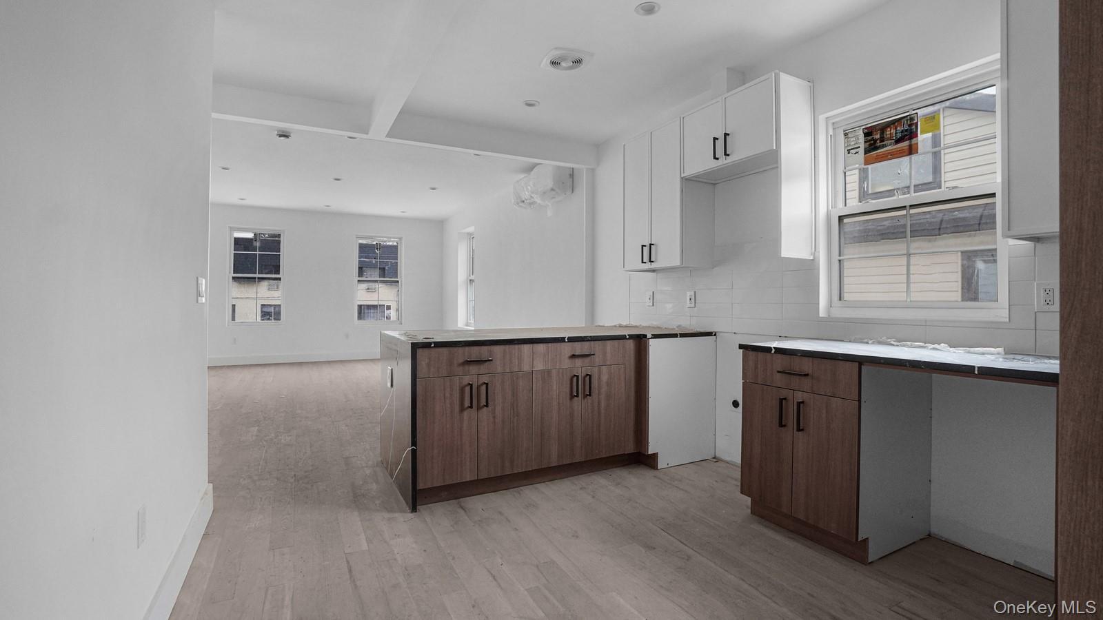 Single Family 234th  Bronx, NY 10470, MLS-973251-15